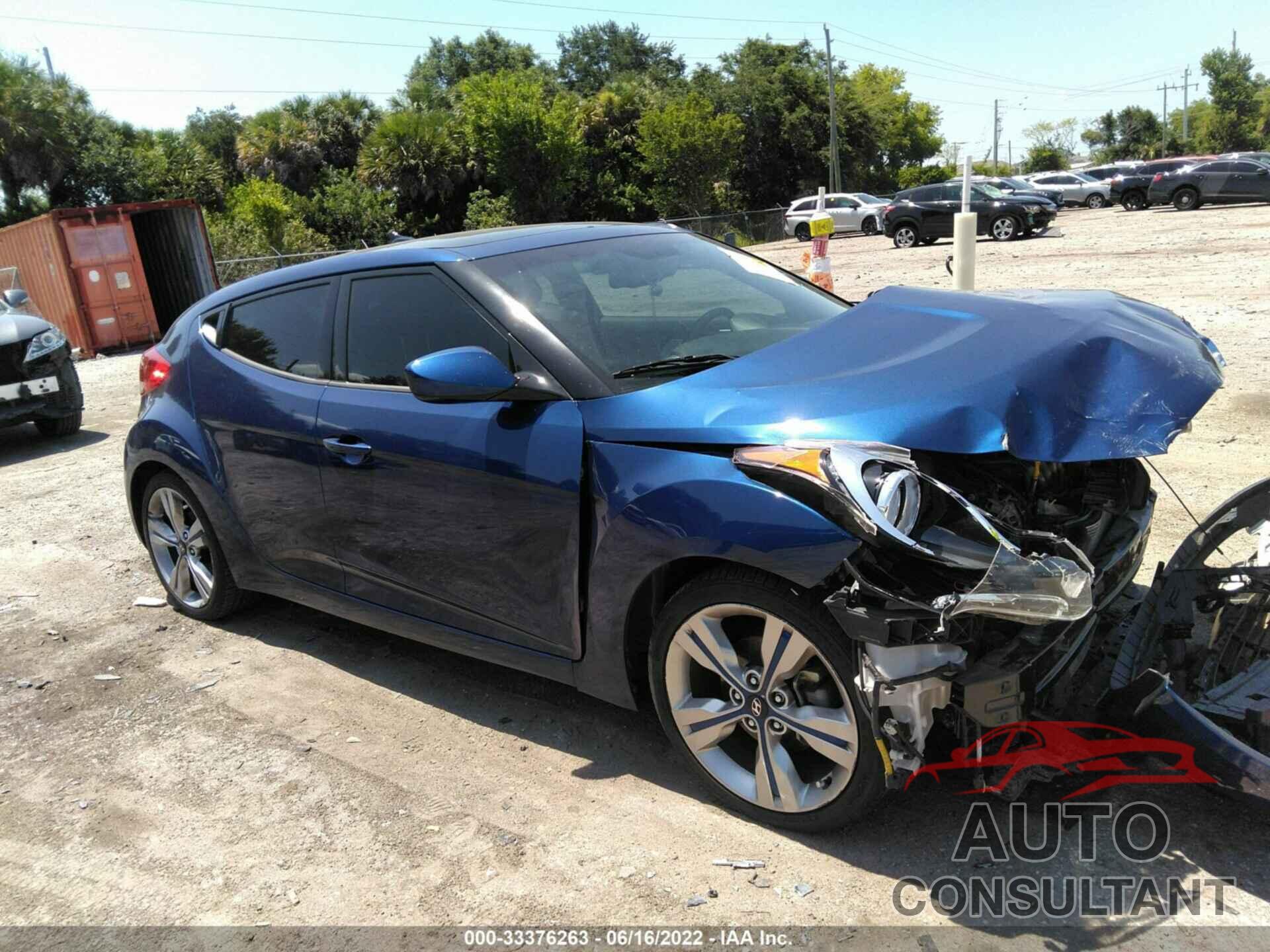 HYUNDAI VELOSTER 2017 - KMHTC6AD2HU320882