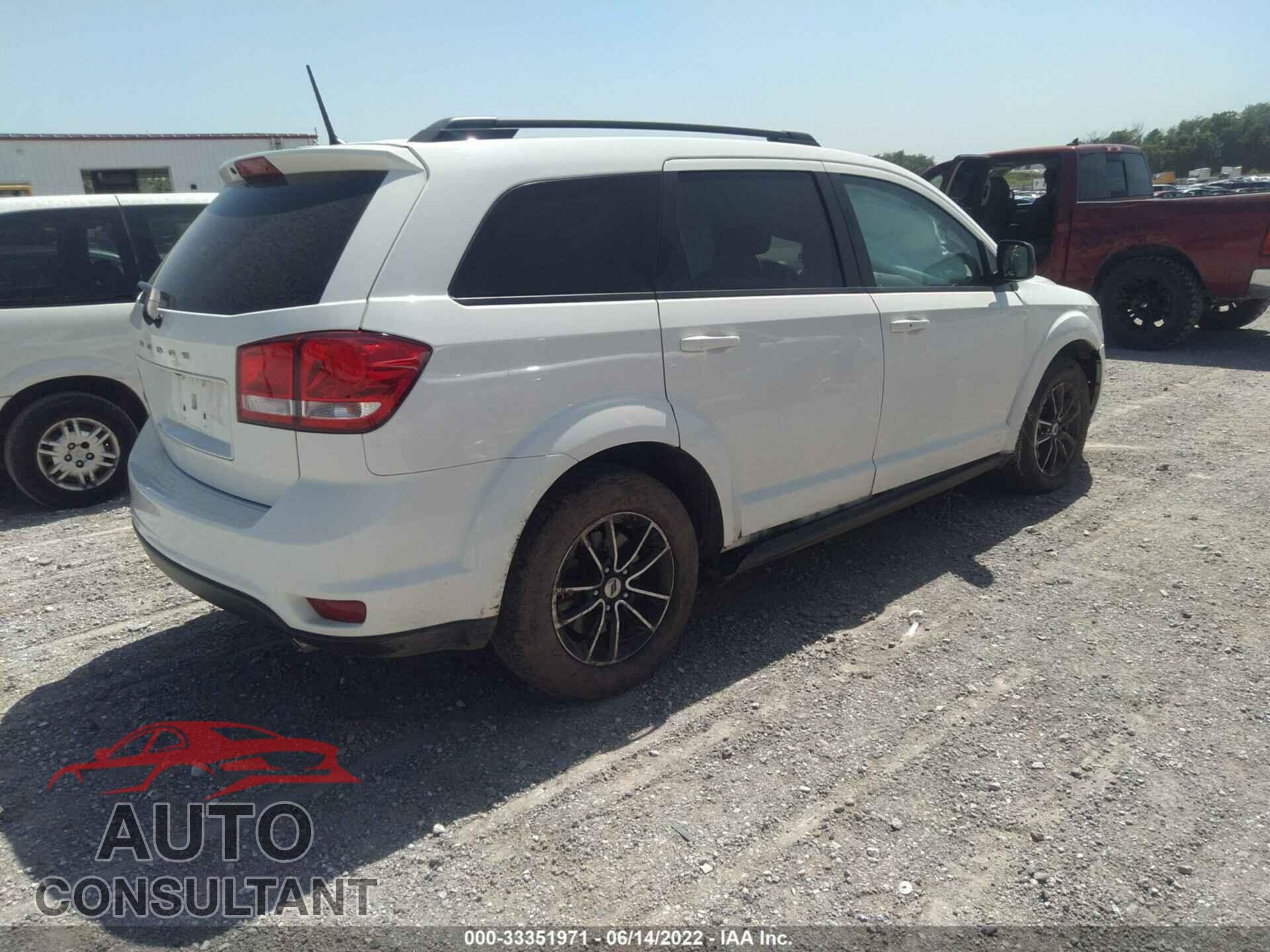 DODGE JOURNEY 2018 - 3C4PDCBG2JT522017