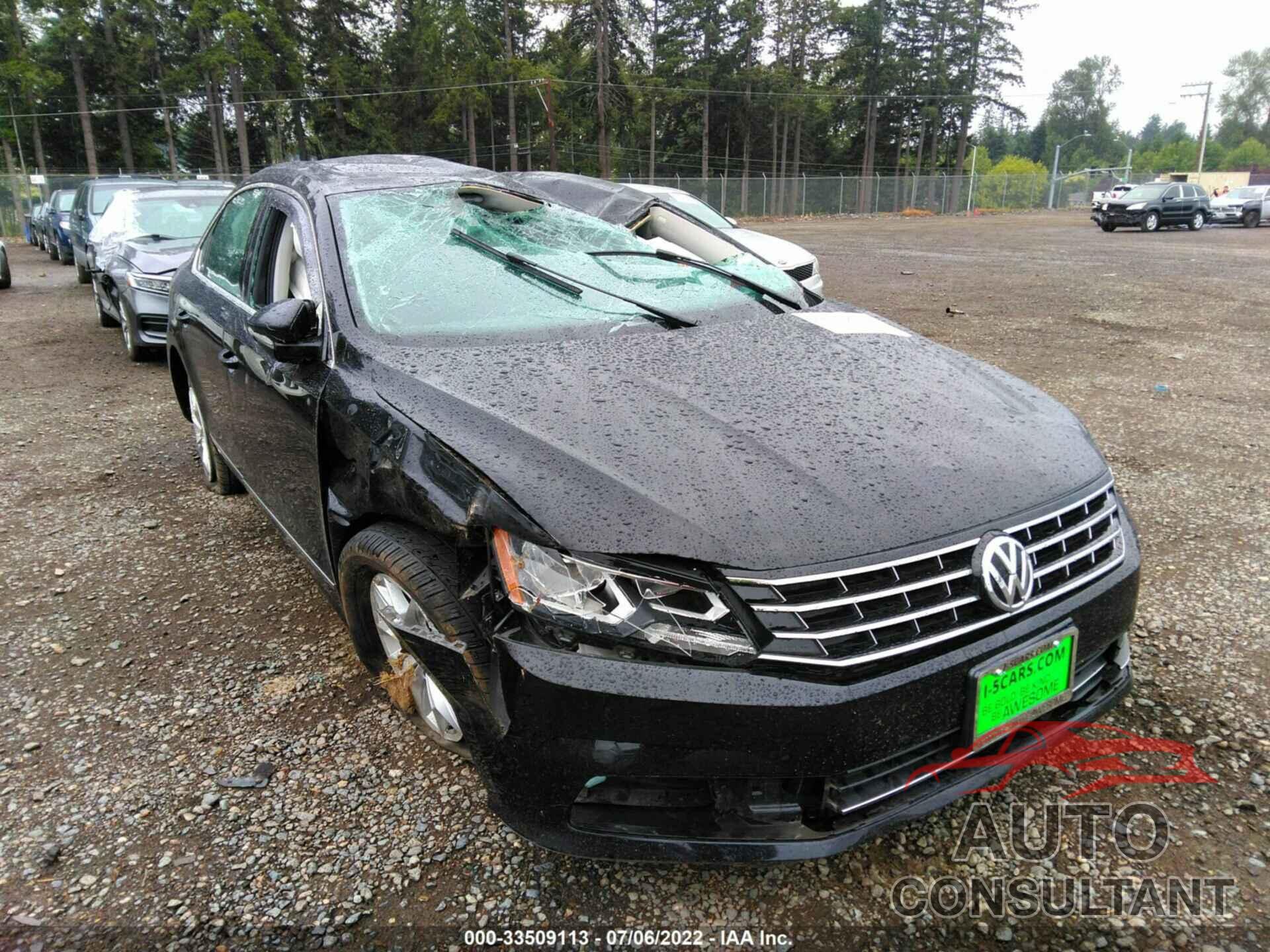 VOLKSWAGEN PASSAT 2016 - 1VWAT7A39GC040127