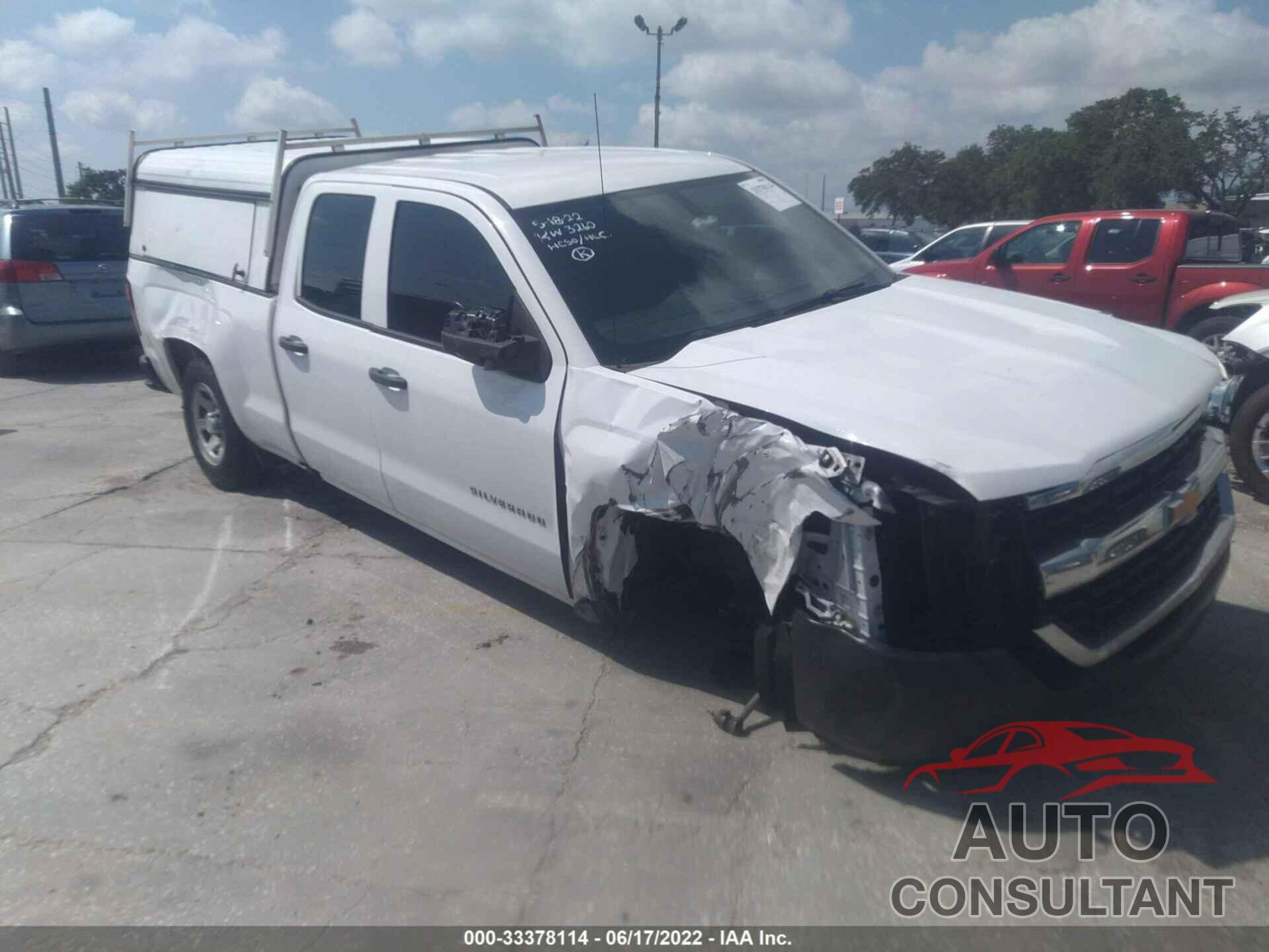 CHEVROLET SILVERADO 1500 2017 - 1GCRCNEH0HZ303877