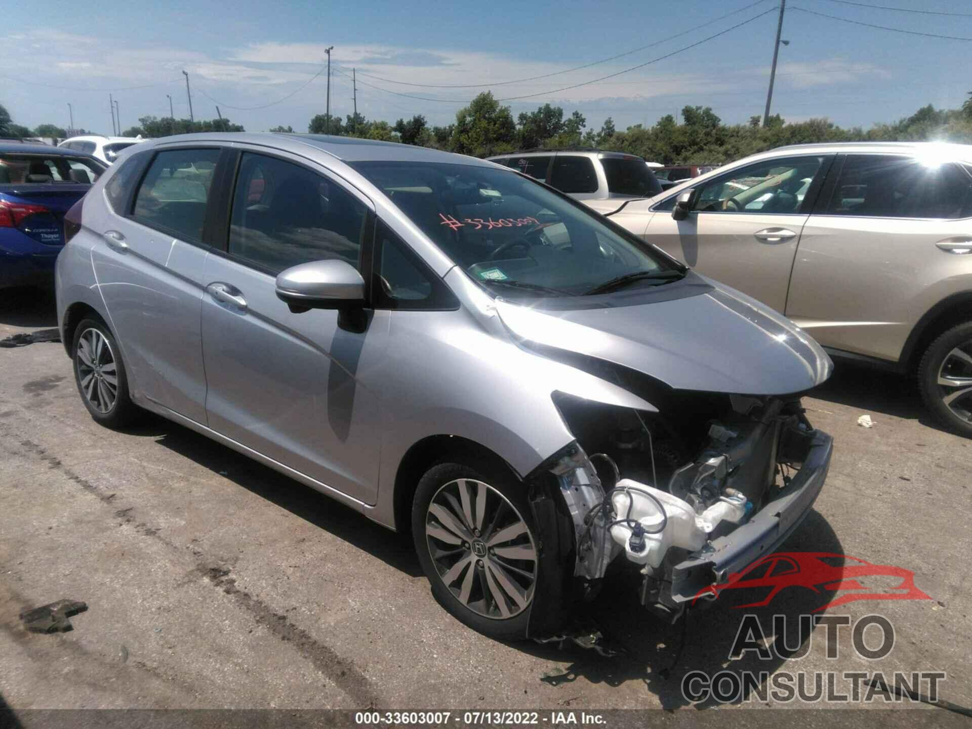 HONDA FIT 2016 - JHMGK5H72GS008556