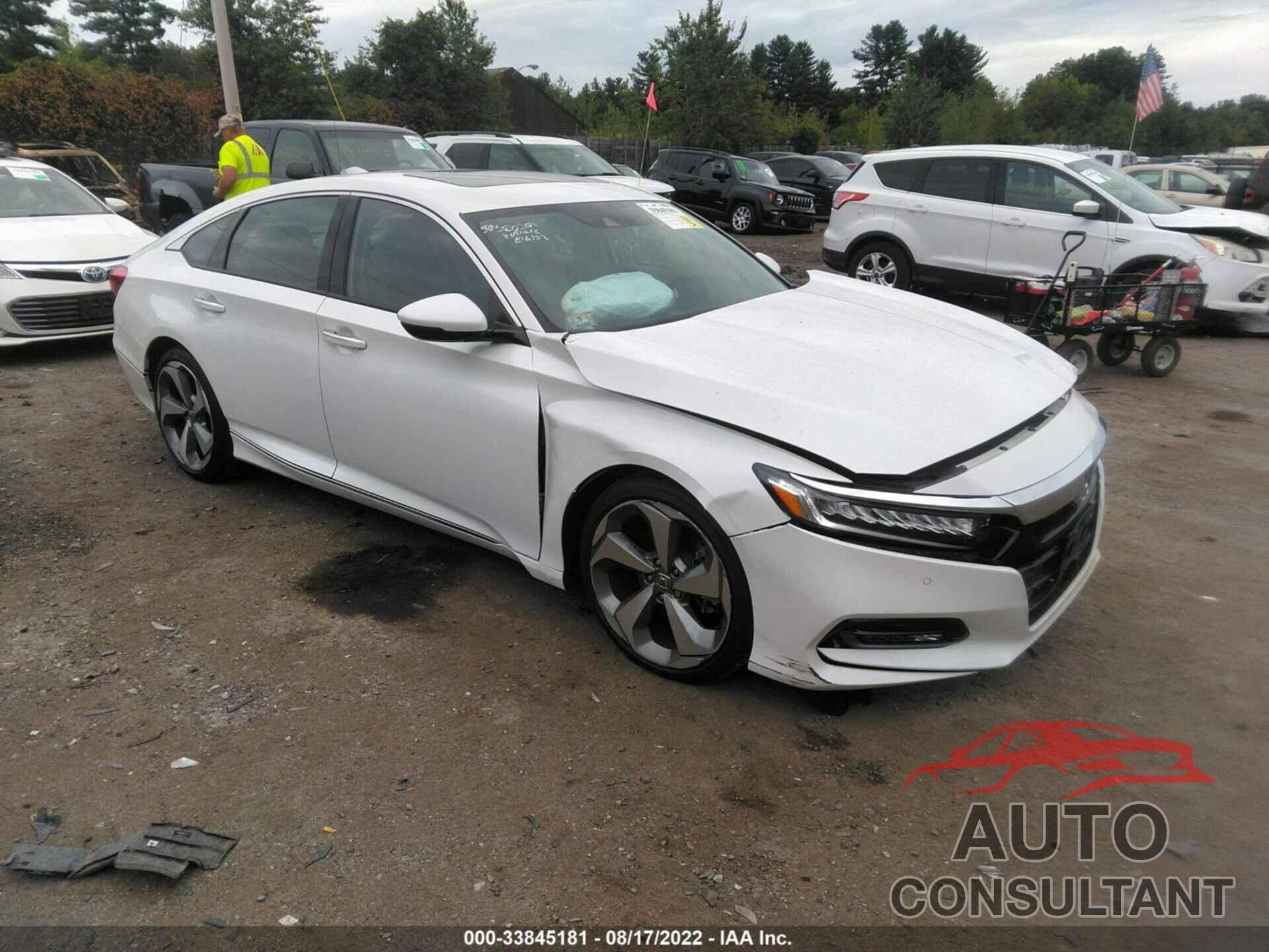 HONDA ACCORD SEDAN 2018 - 1HGCV1F98JA096323