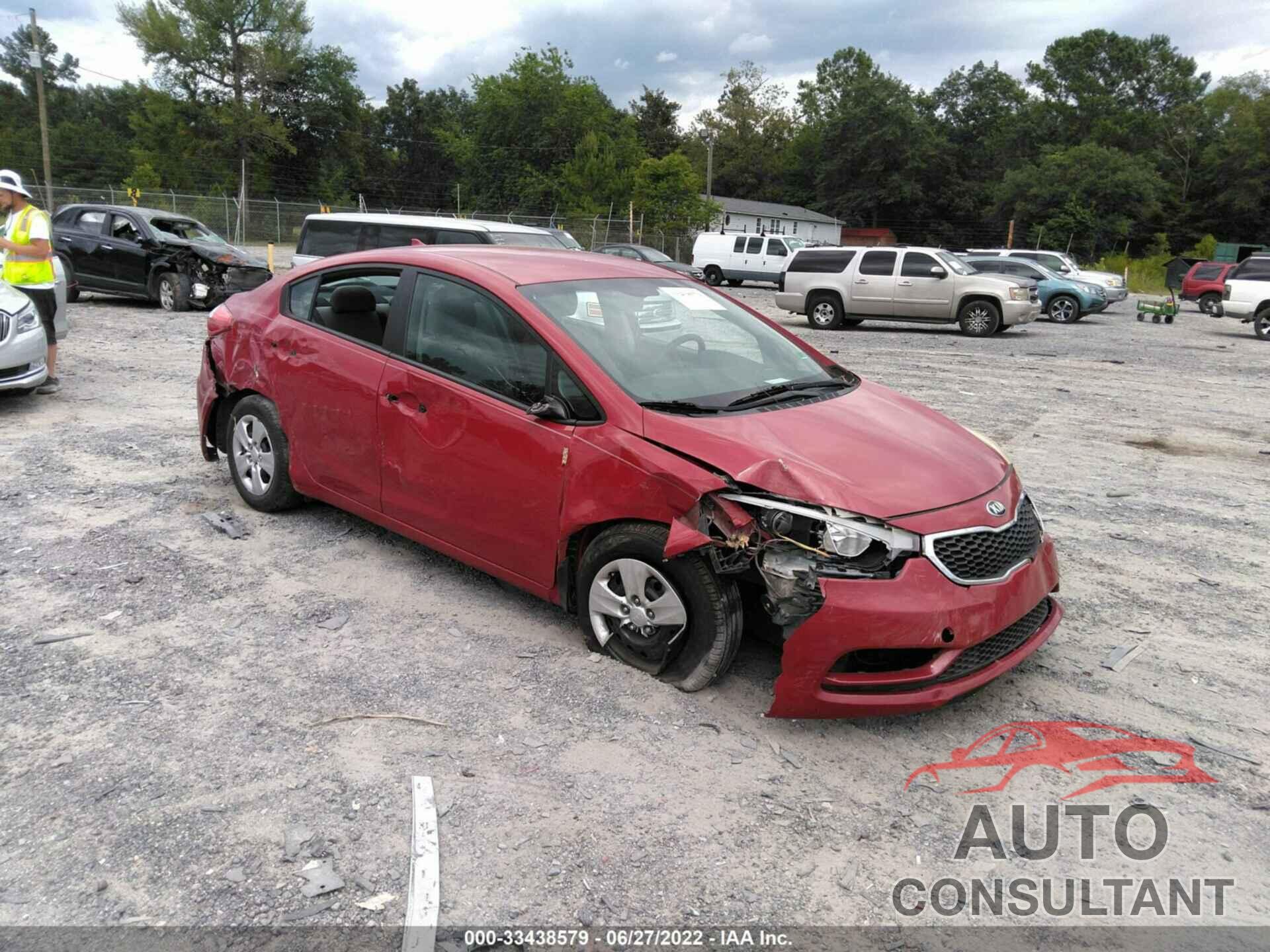 KIA FORTE 2016 - KNAFX4A6XG5550901