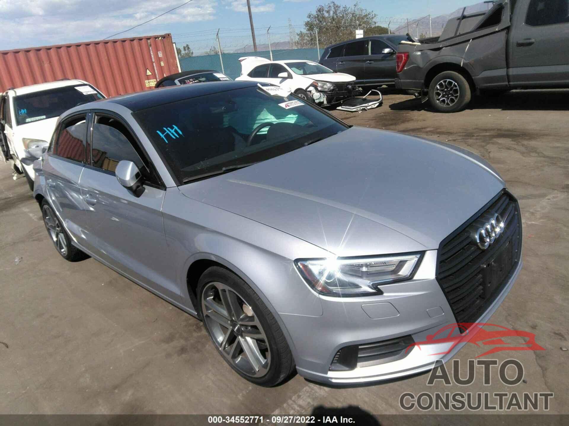 AUDI A3 SEDAN 2019 - WAUAUGFF3KA125548