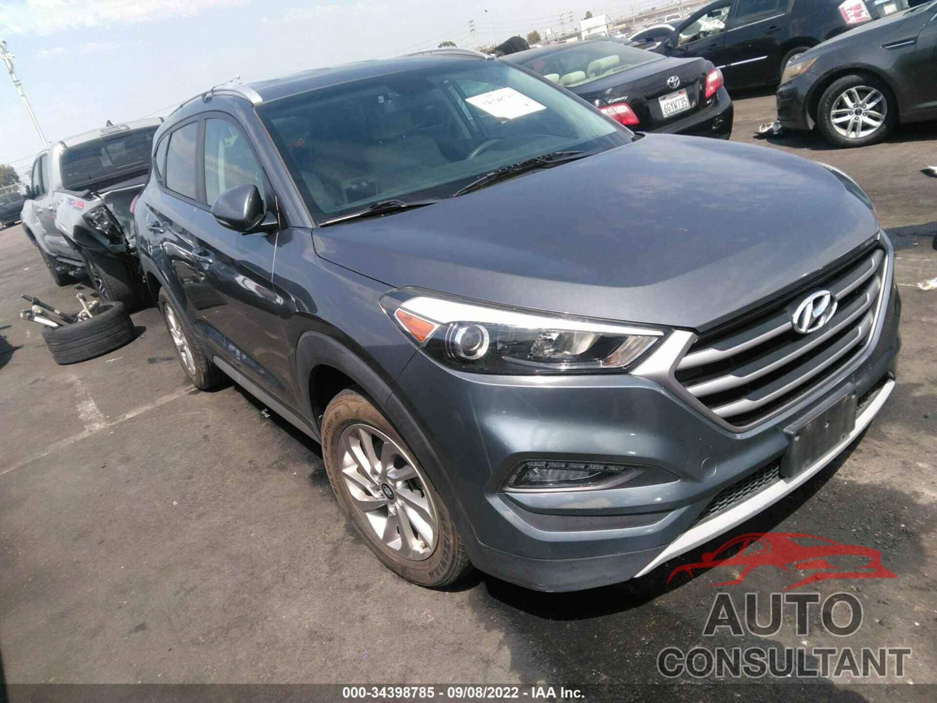 HYUNDAI TUCSON 2017 - KM8J33A29HU286248