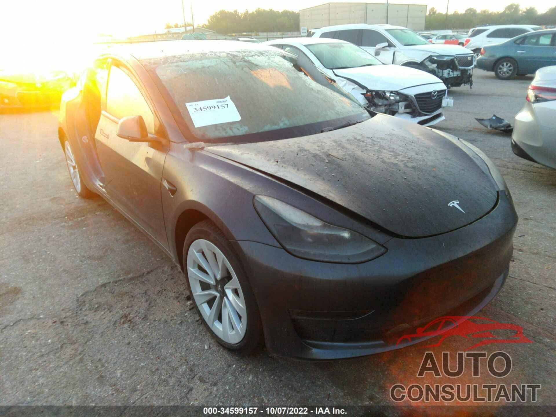 TESLA MODEL 3 2022 - 5YJ3E1EB4NF249375