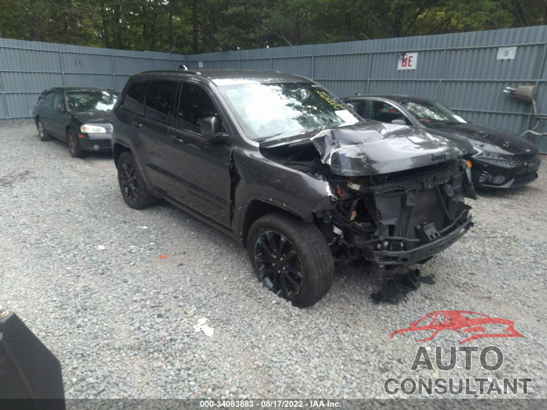 JEEP GRAND CHEROKEE 2018 - 1C4RJFAG3JC374945
