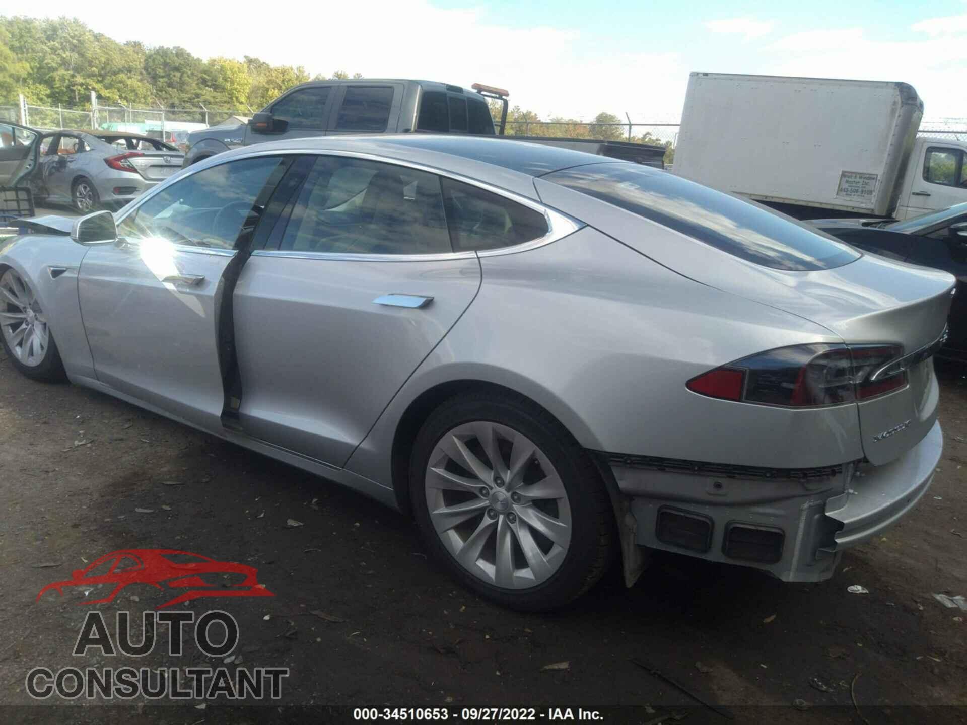 TESLA MODEL S 2017 - 5YJSA1E23HF207260