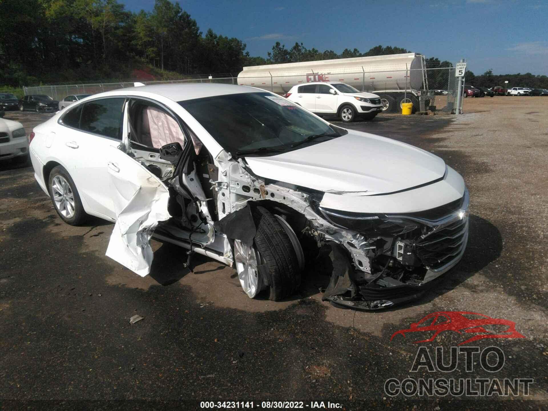 CHEVROLET MALIBU 2021 - 1G1ZD5STXMF012734