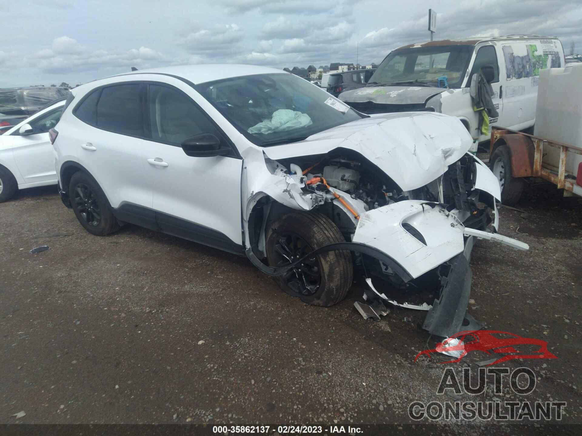 FORD ESCAPE 2020 - 1FMCU0BZXLUB10155