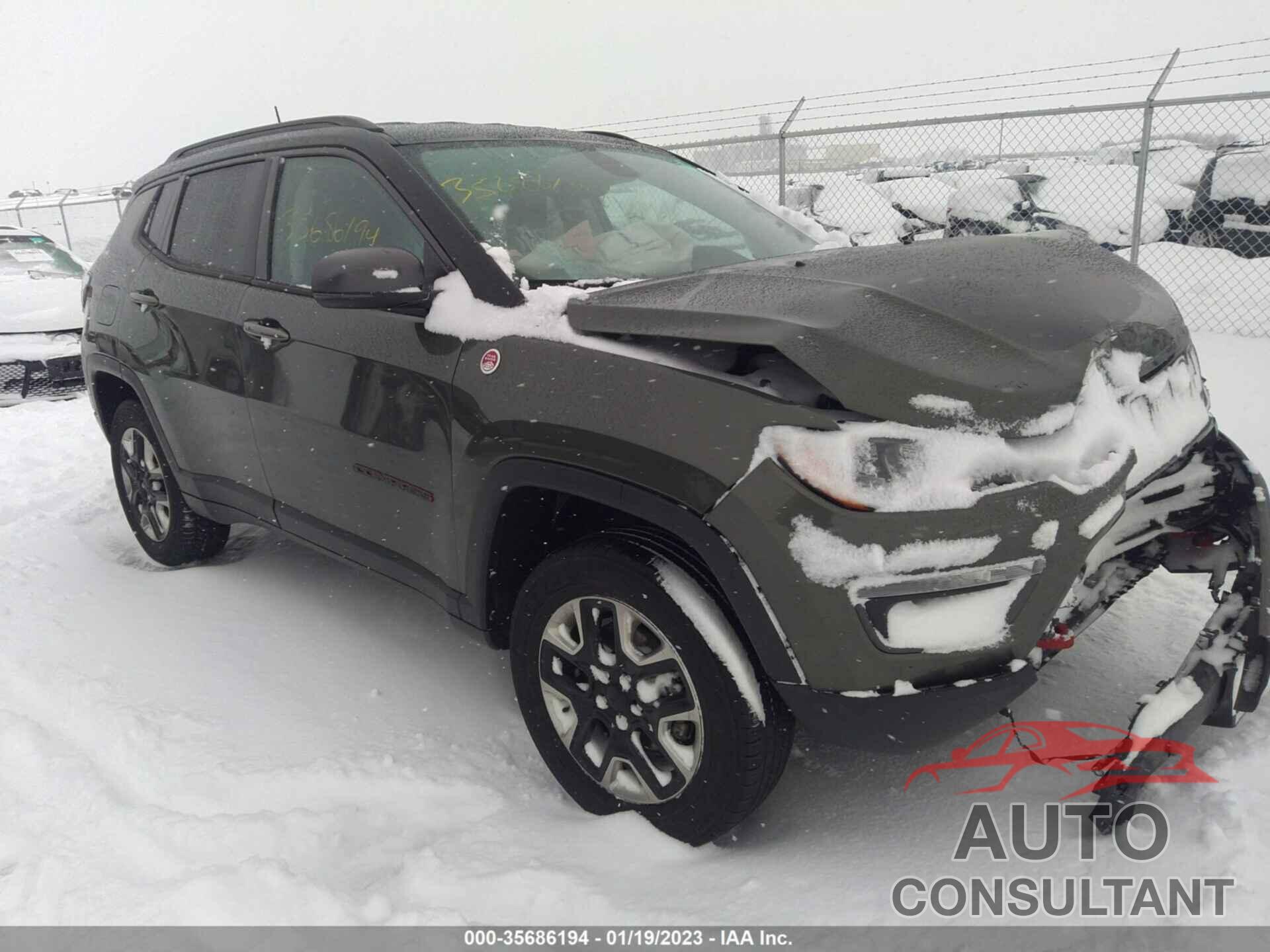 JEEP COMPASS 2018 - 3C4NJDDB3JT419406