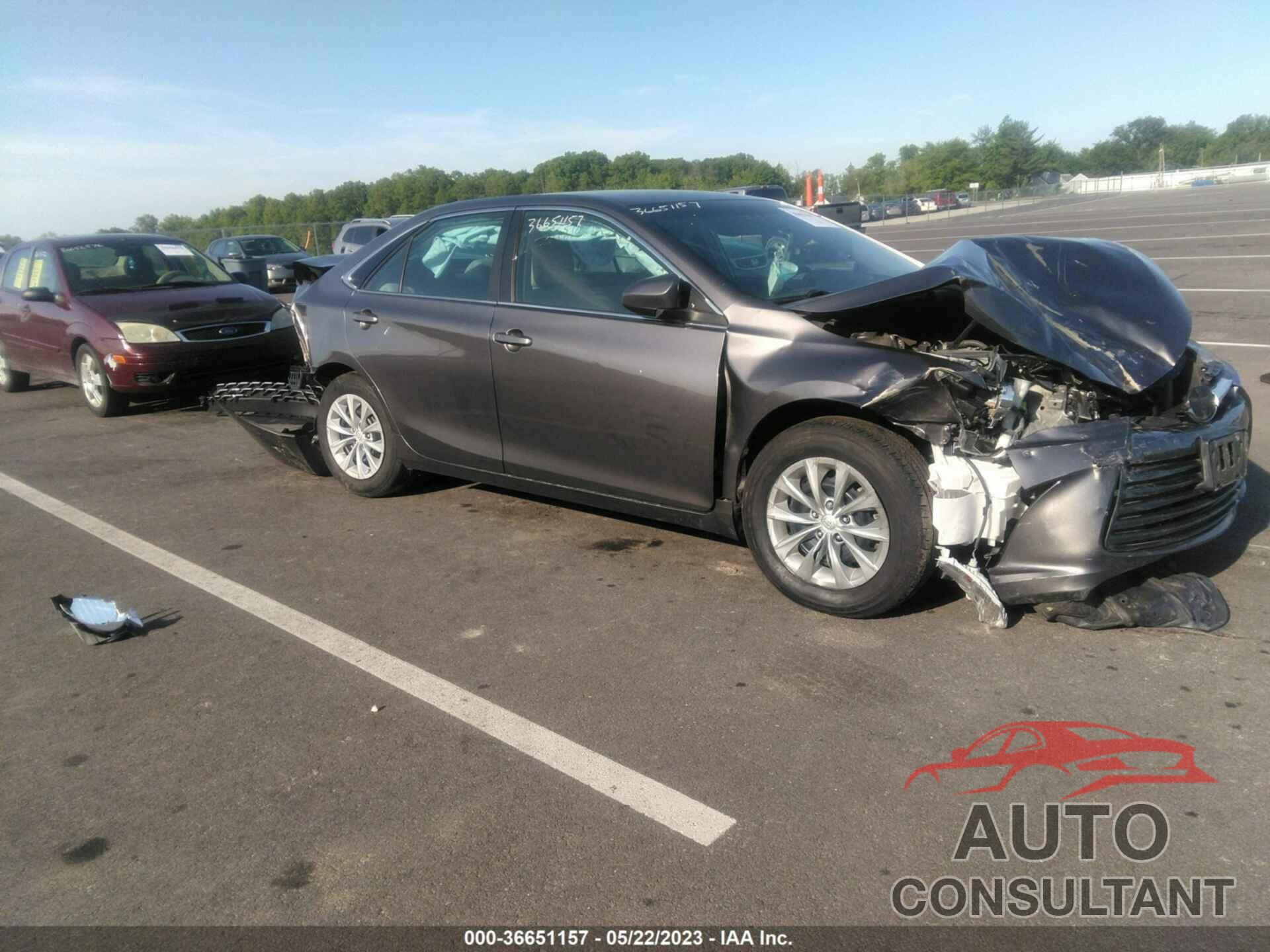 TOYOTA CAMRY 2015 - 4T4BF1FK5FR491982