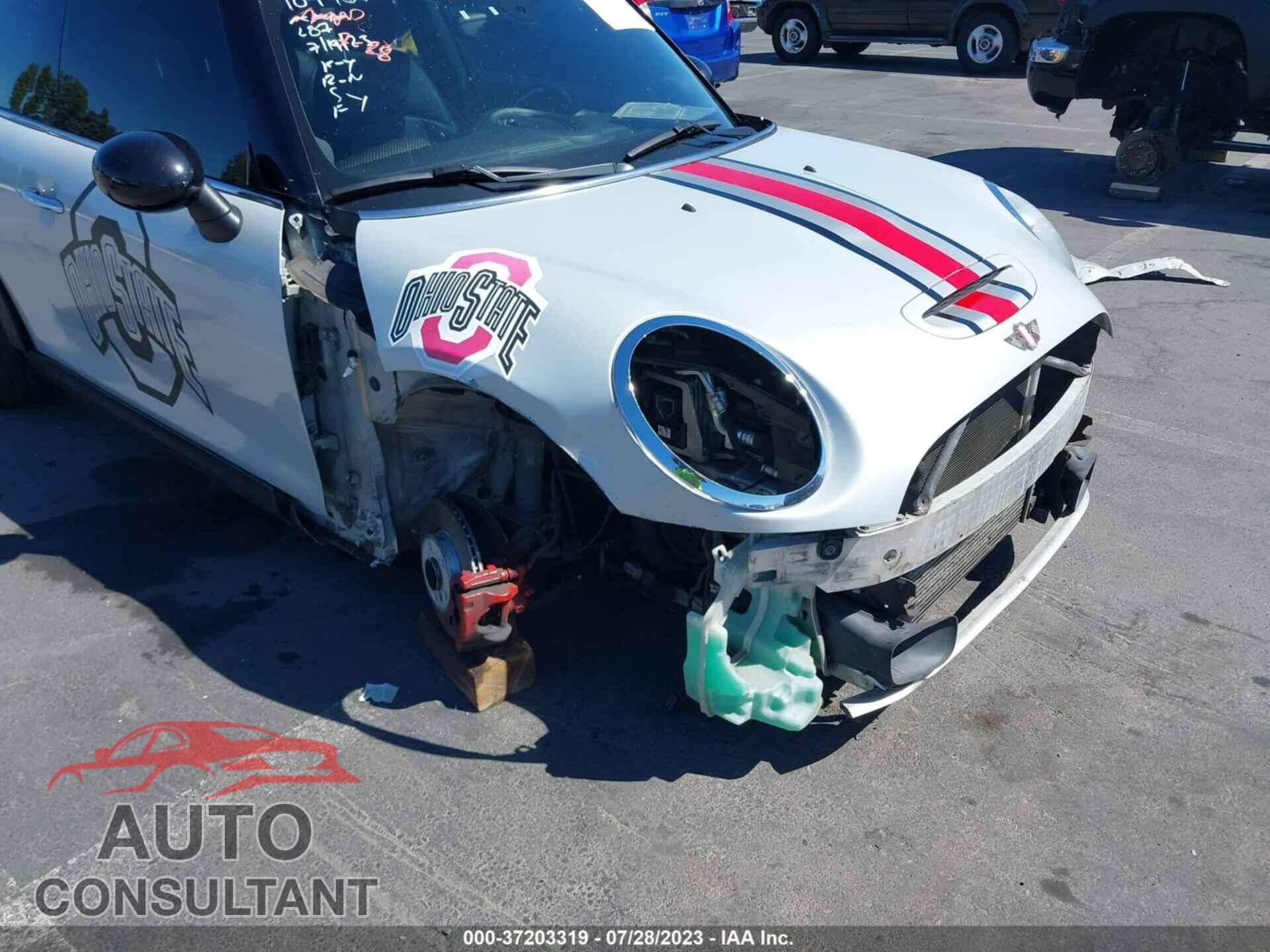 MINI COOPER HARDTOP 2015 - WMWXP7C54F2A35289