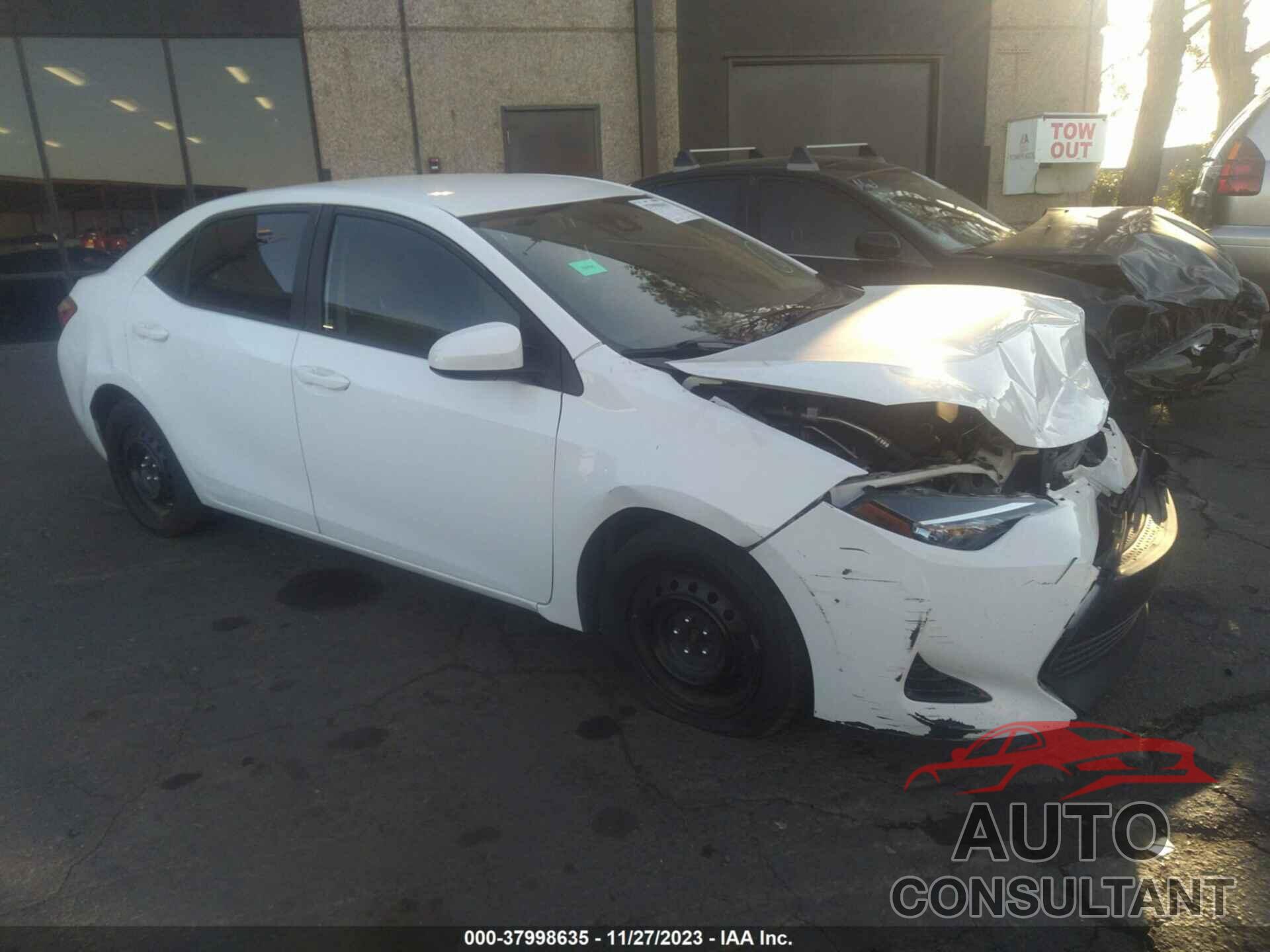 TOYOTA COROLLA 2017 - 5YFBURHE6HP669327