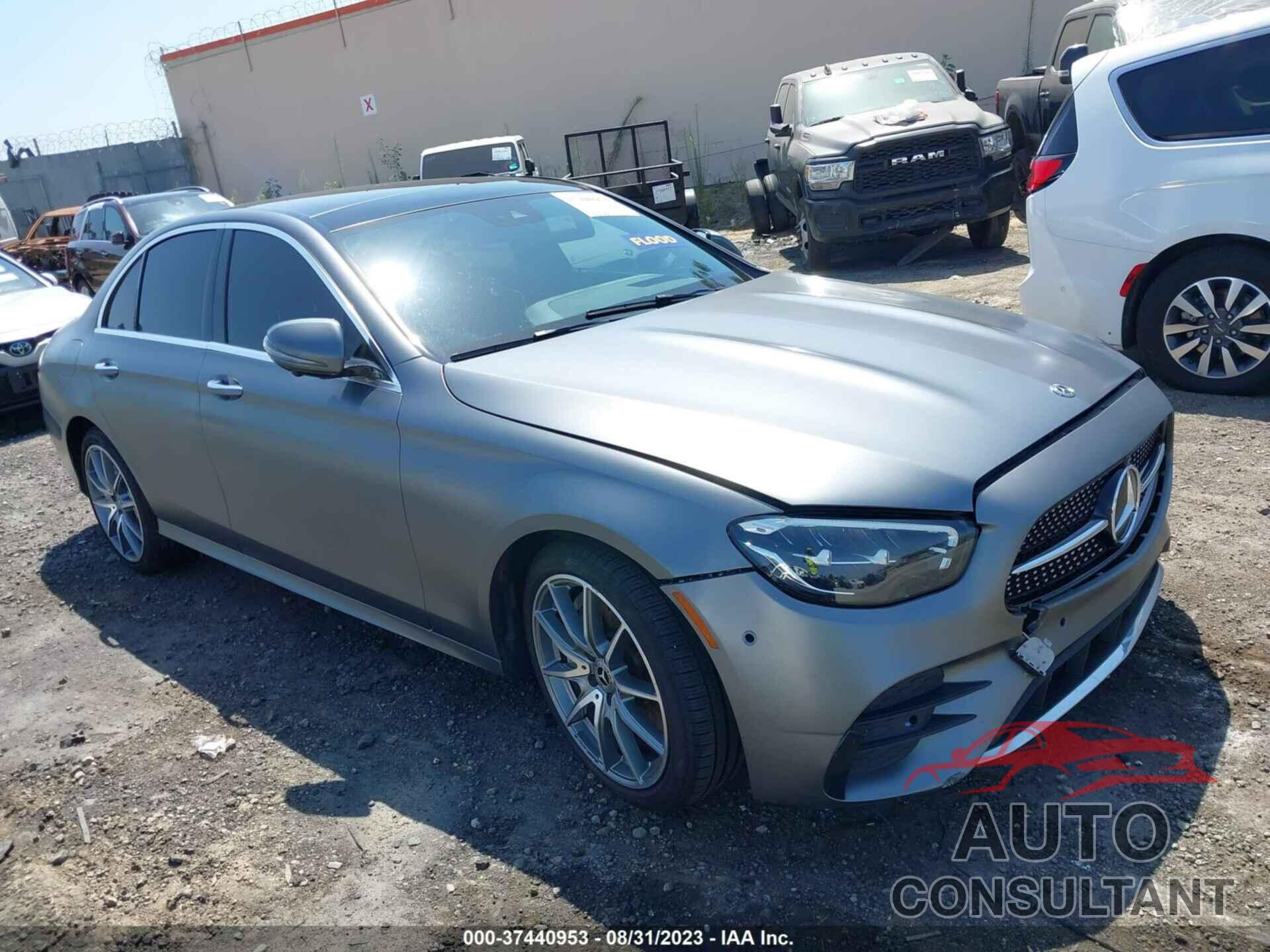MERCEDES-BENZ E 350 2021 - W1KZF8DB1MA919043