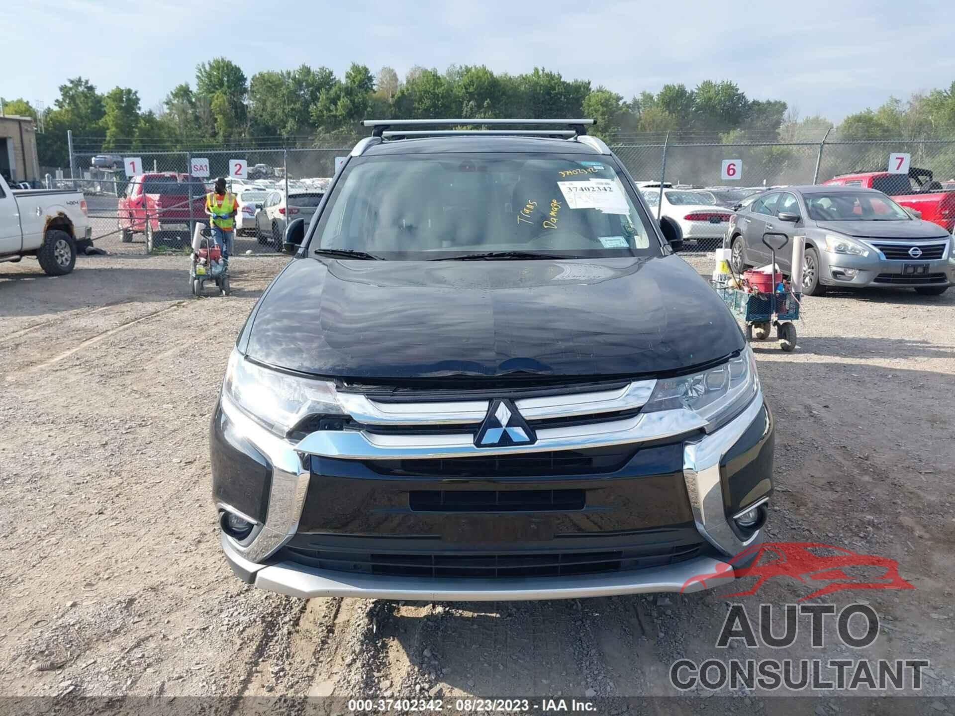 MITSUBISHI OUTLANDER 2017 - JA4JZ4AX3HZ067626