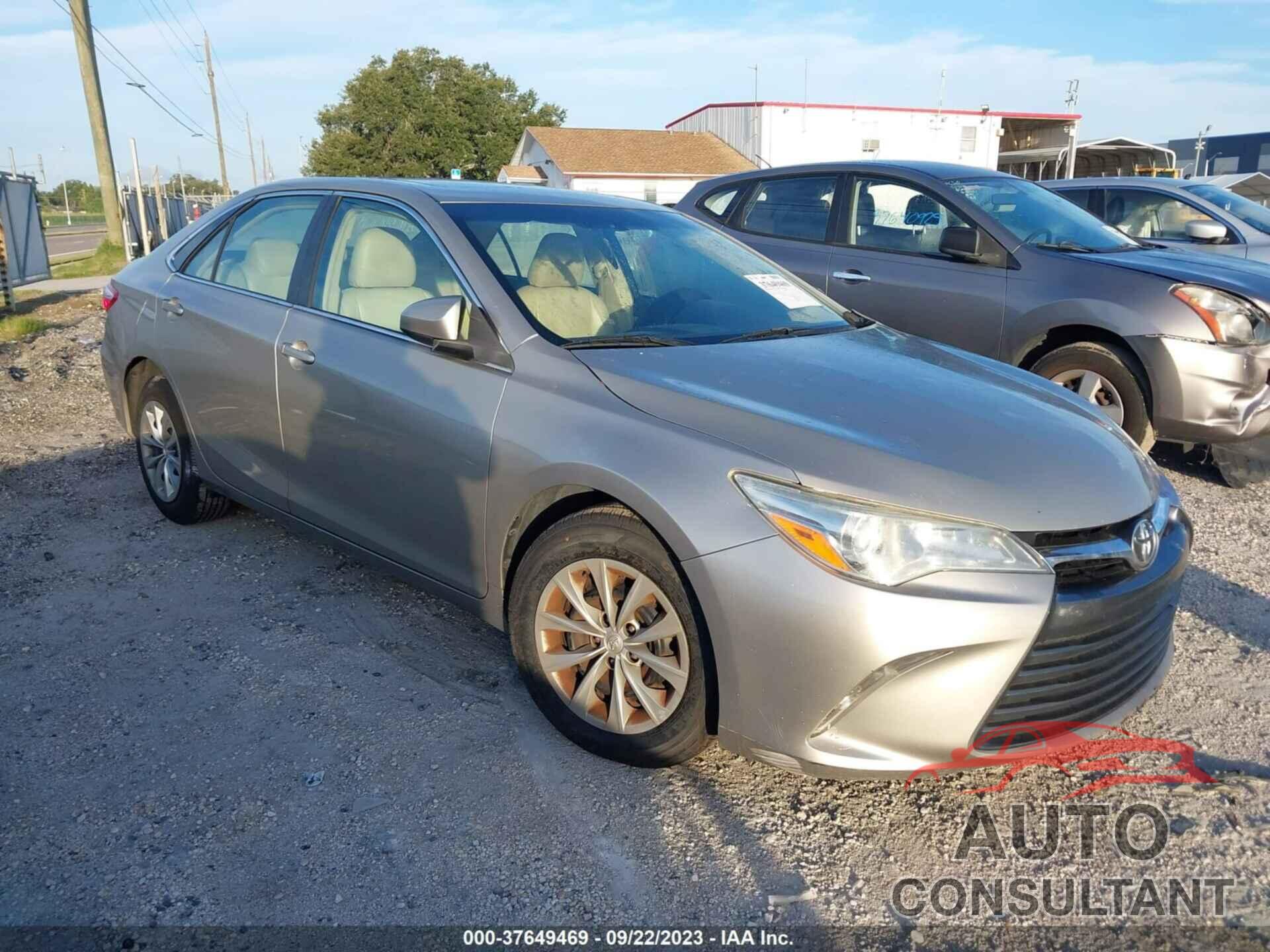 TOYOTA CAMRY 2015 - 4T1BF1FK5FU498134