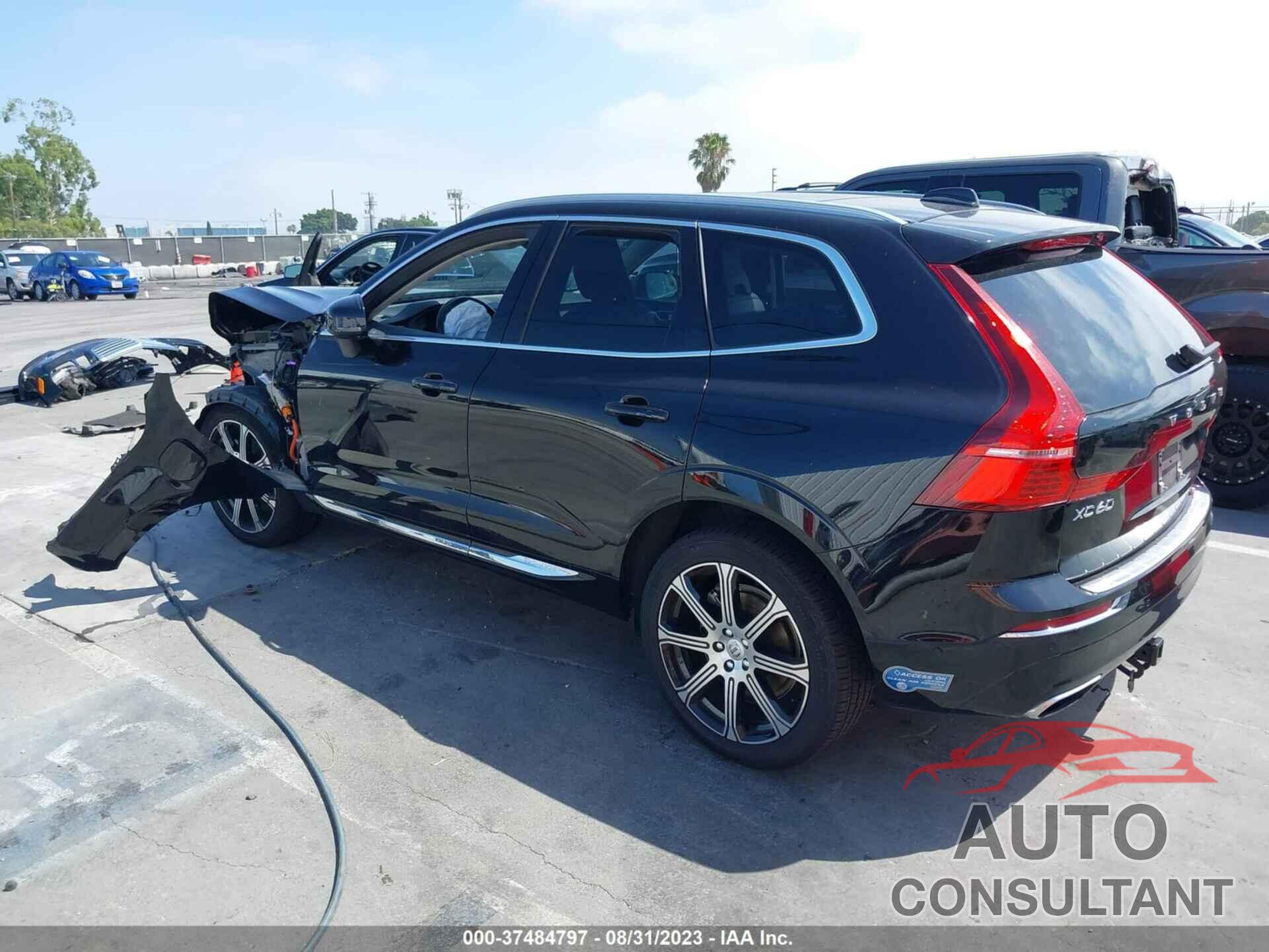 VOLVO XC60 RECHARGE PLUG-IN HYBRID 2021 - YV4BR0DL6M1744413