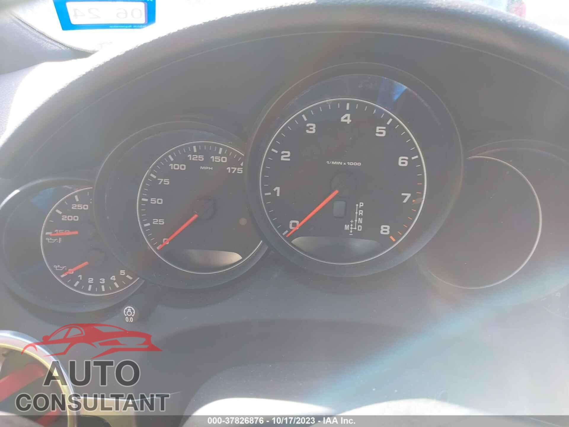 PORSCHE CAYENNE 2018 - WP1AA2A21JKA02678