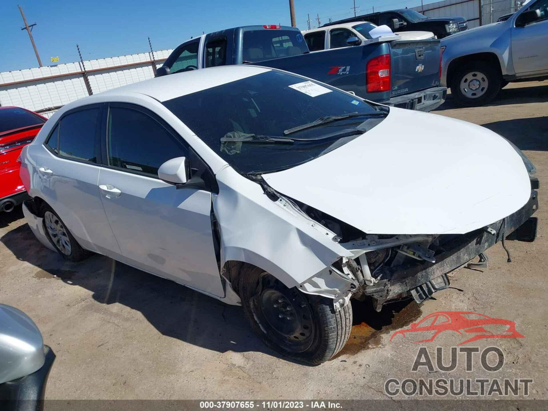 TOYOTA COROLLA 2018 - 5YFBURHE9JP817086
