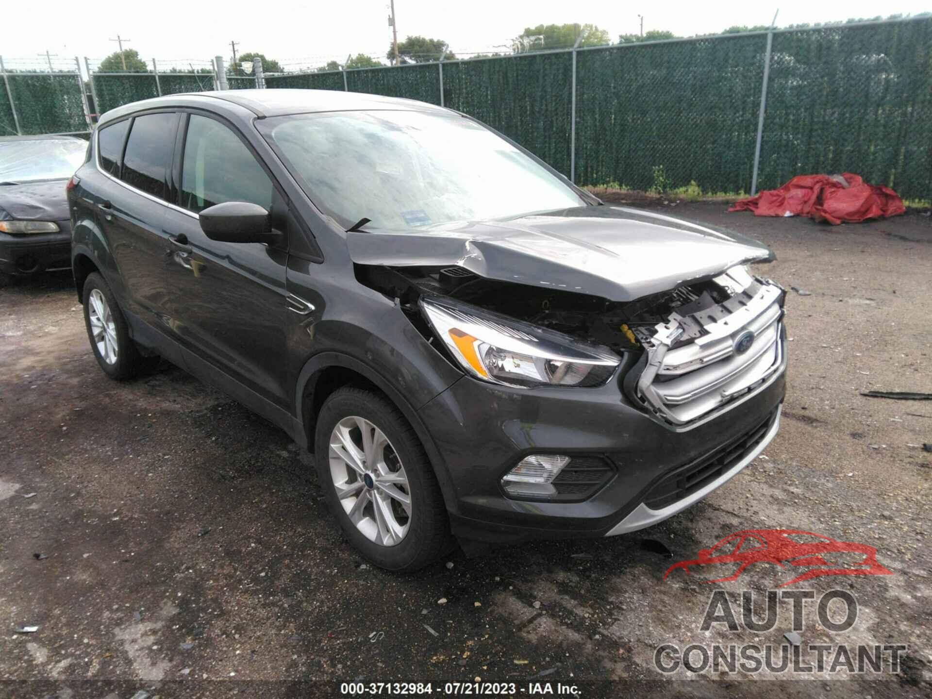 FORD ESCAPE 2019 - 1FMCU9GD1KUA79345