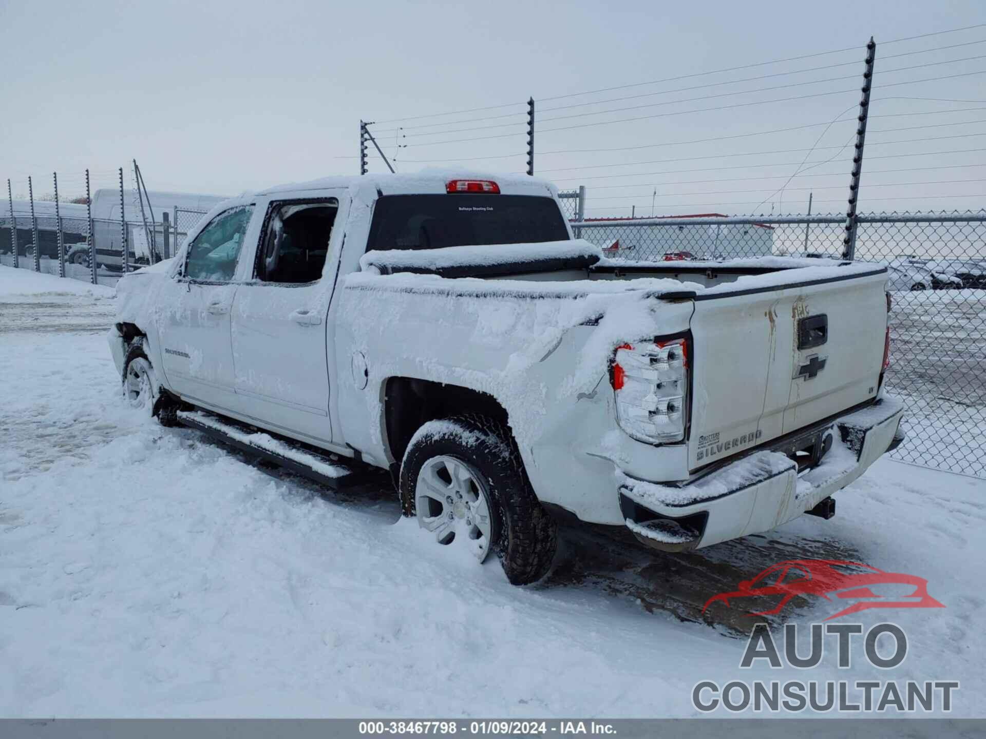 CHEVROLET SILVERADO 2018 - 3GCUKREC8JG596829