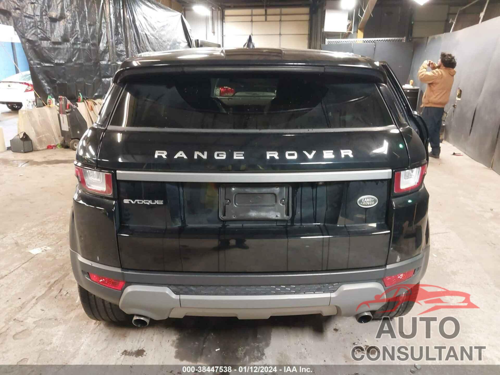 LAND ROVER RANGE ROVER EVOQUE 2018 - SALVP2RX7JH267628