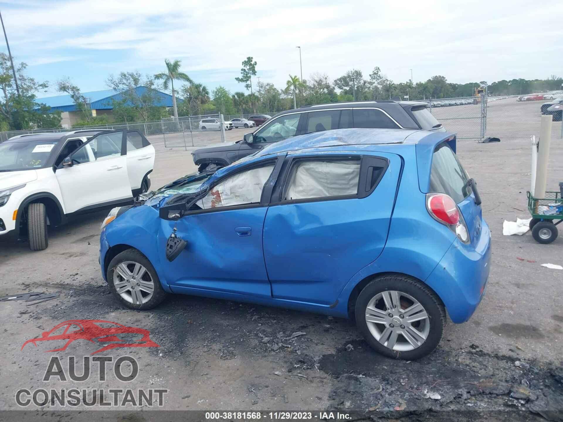 CHEVROLET SPARK 2015 - KL8CA6S92FC733403