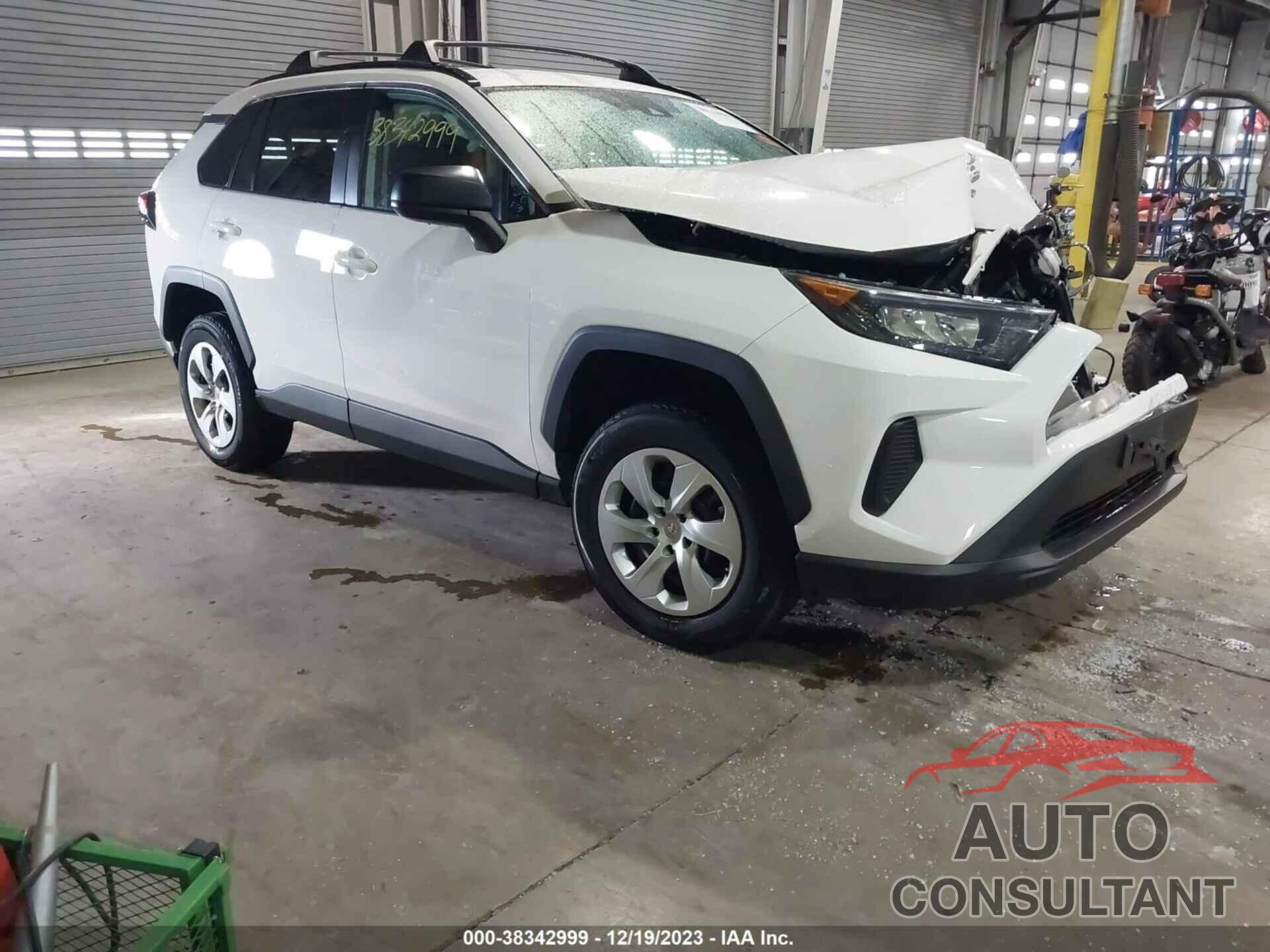TOYOTA RAV4 2019 - 2T3F1RFV8KW072206