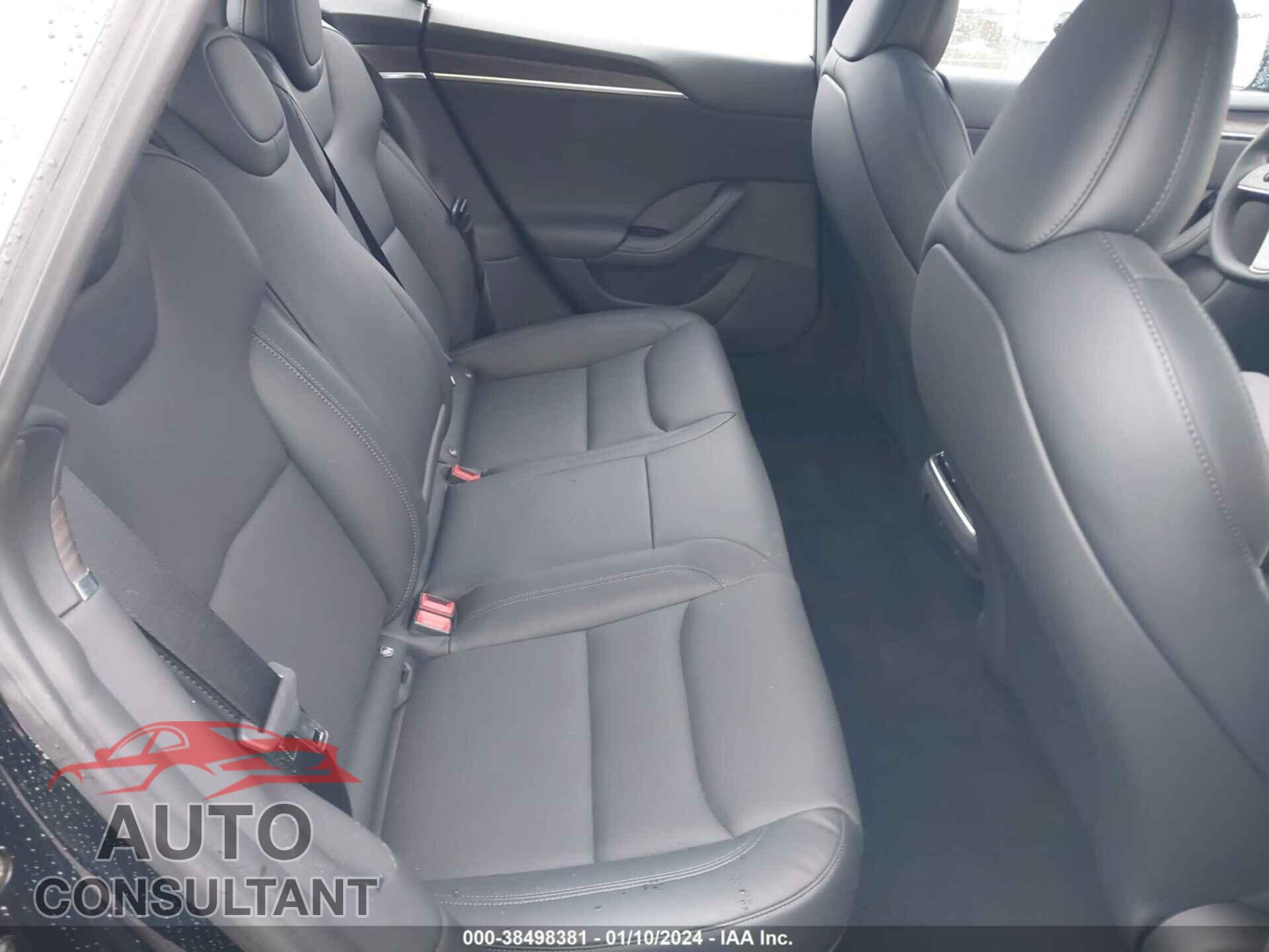 TESLA MODEL S 2023 - 5YJSA1E51PF516198