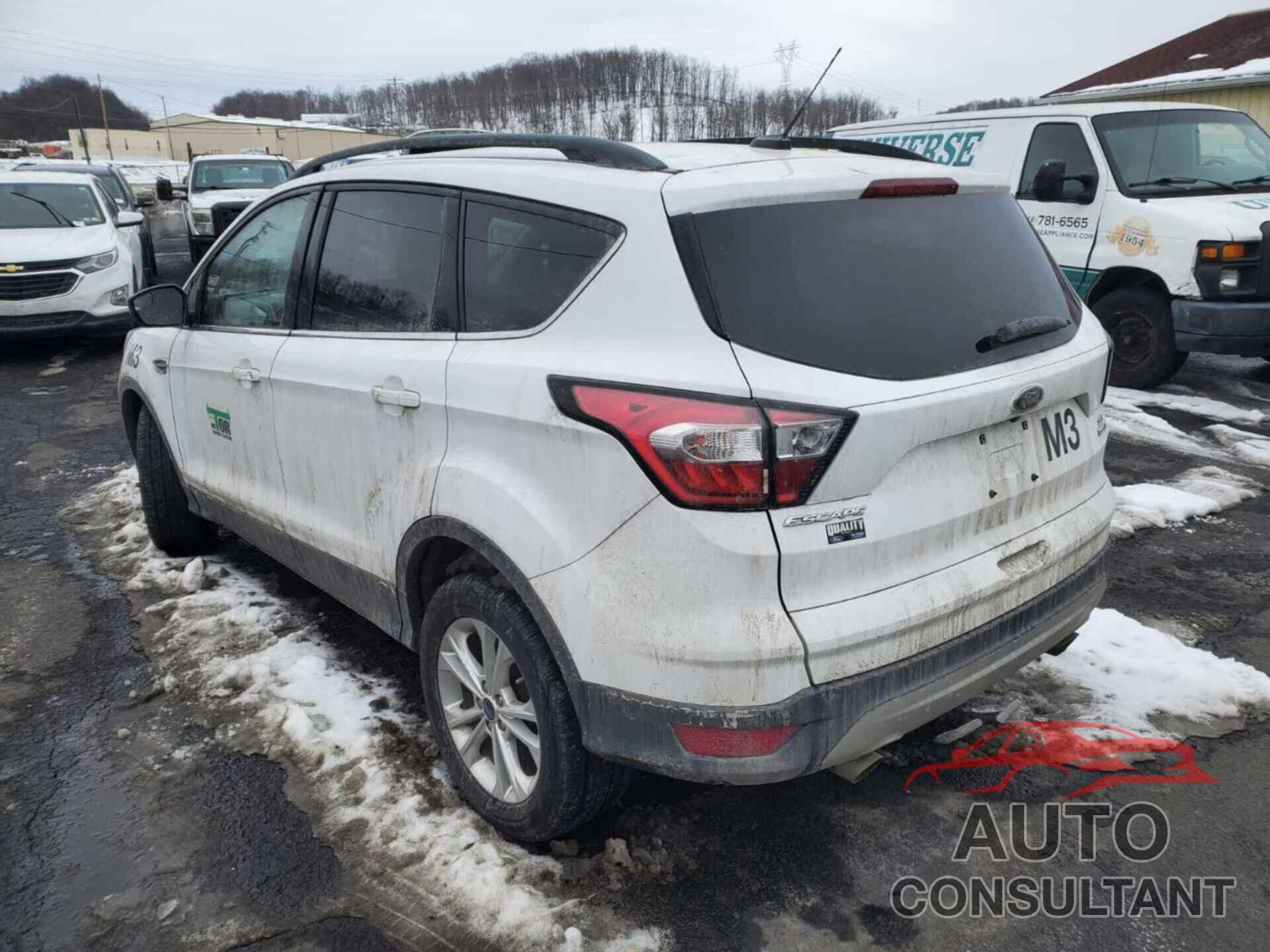 FORD ESCAPE 2018 - 1FMCU9GD6JUA77380