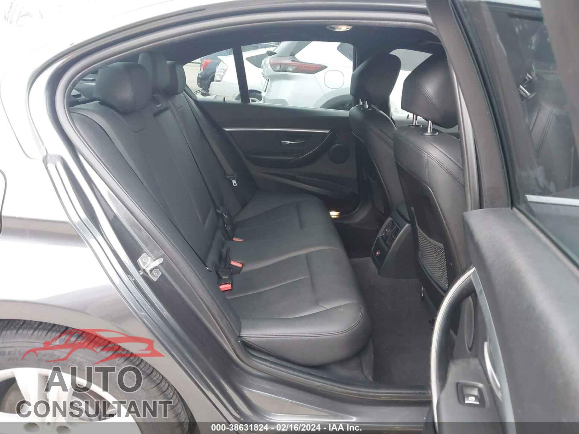 BMW 330 2017 - WBA8D9C59HK678407
