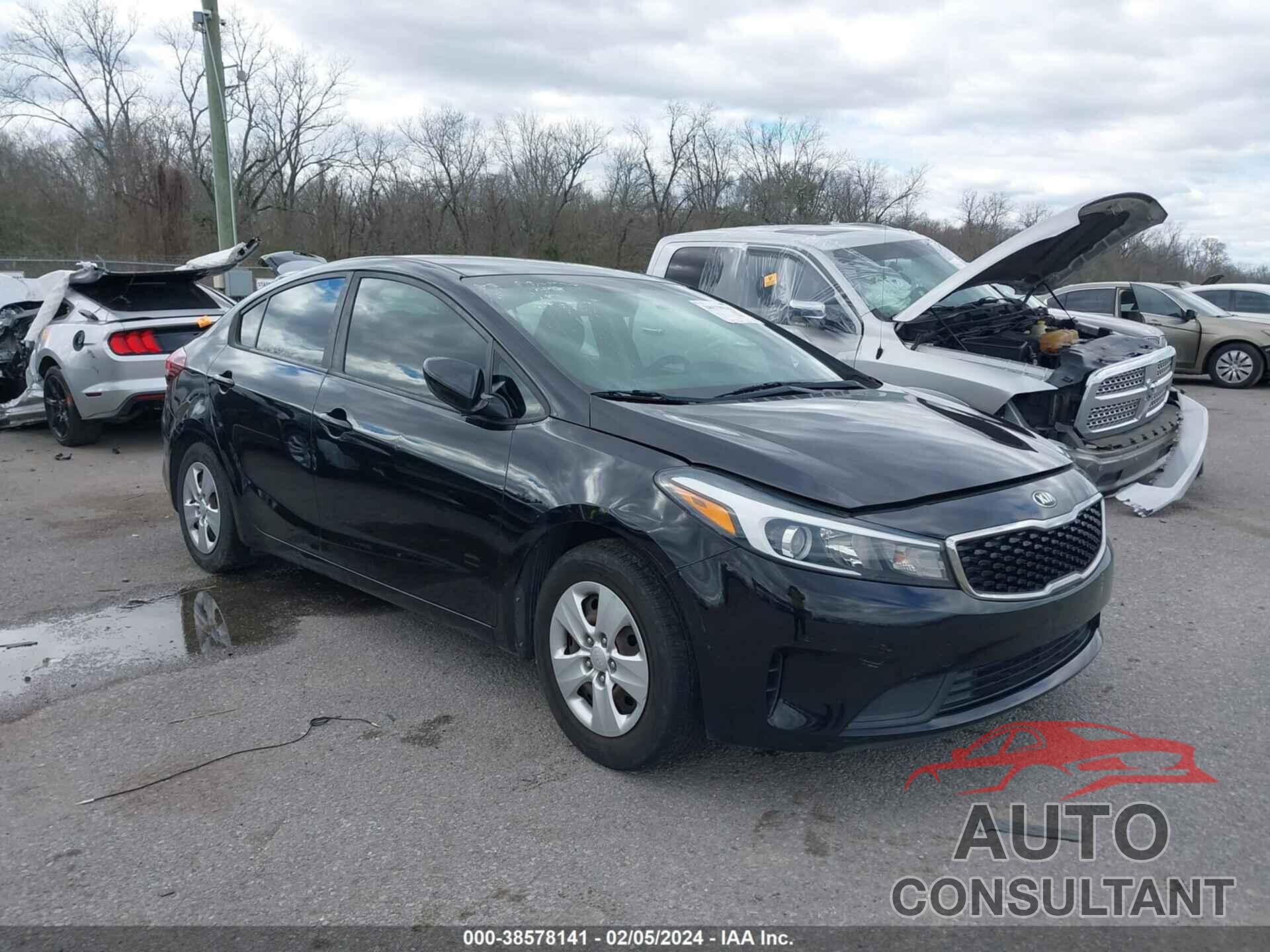 KIA FORTE 2018 - 3KPFK4A71JE240867