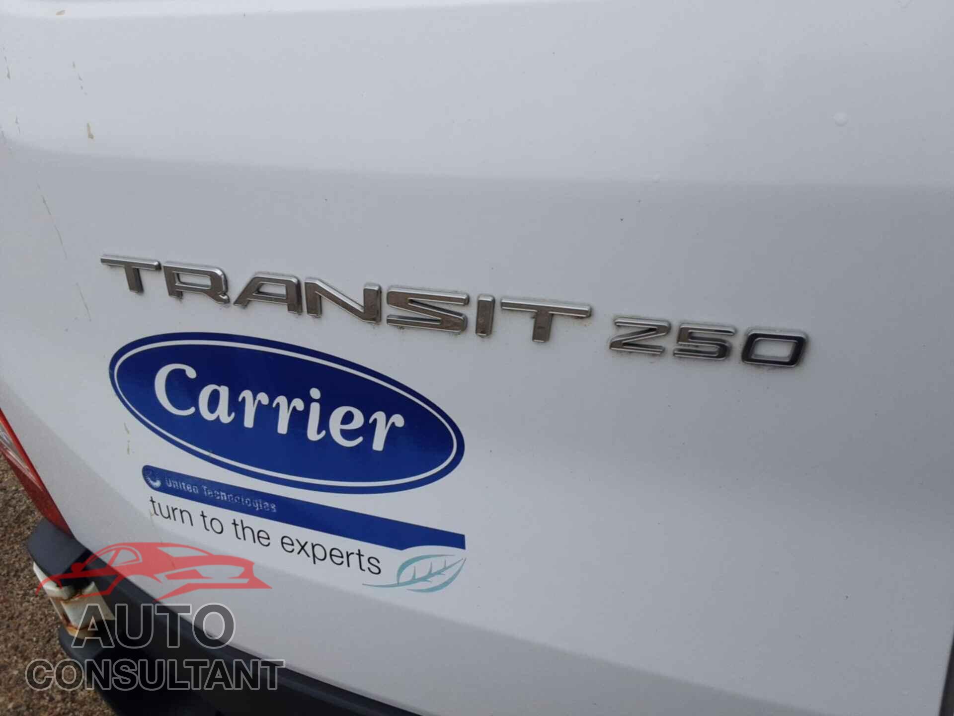 FORD TRANSIT 2017 - 1FTYR1YM6HKA31999