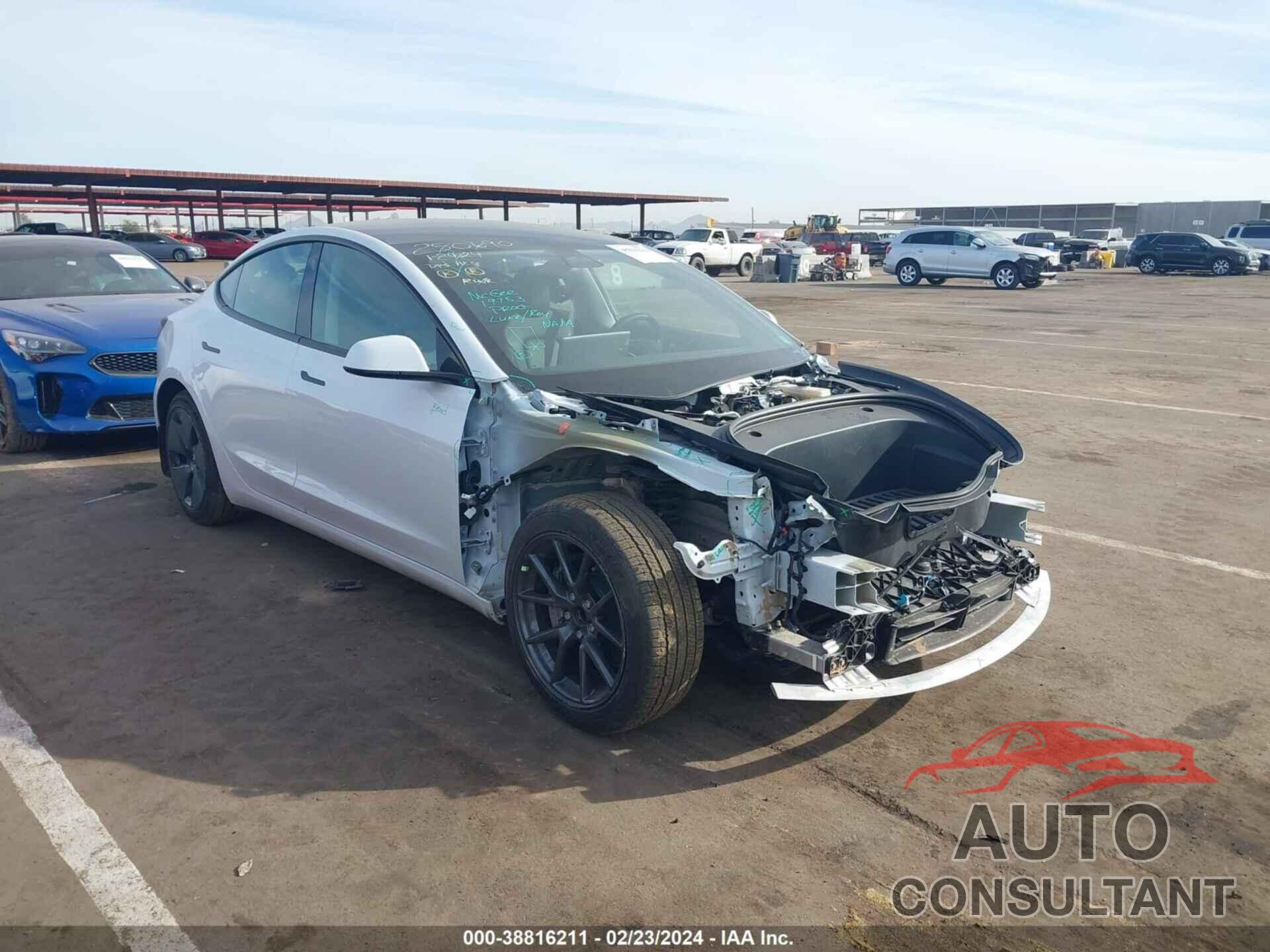 TESLA MODEL 3 2023 - 5YJ3E1EA2PF490362