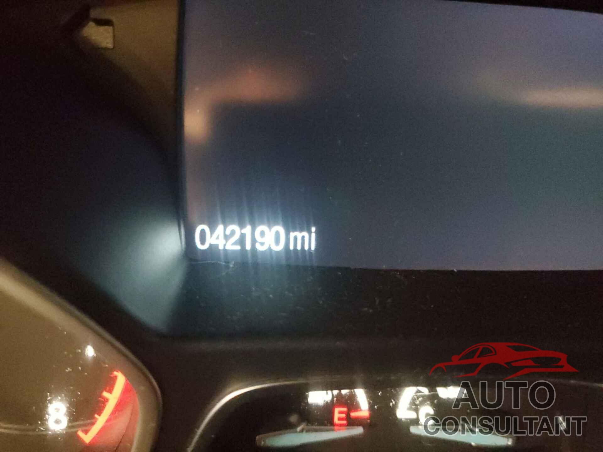 FORD ESCAPE 2019 - 1FMCU9GD2KUB33106