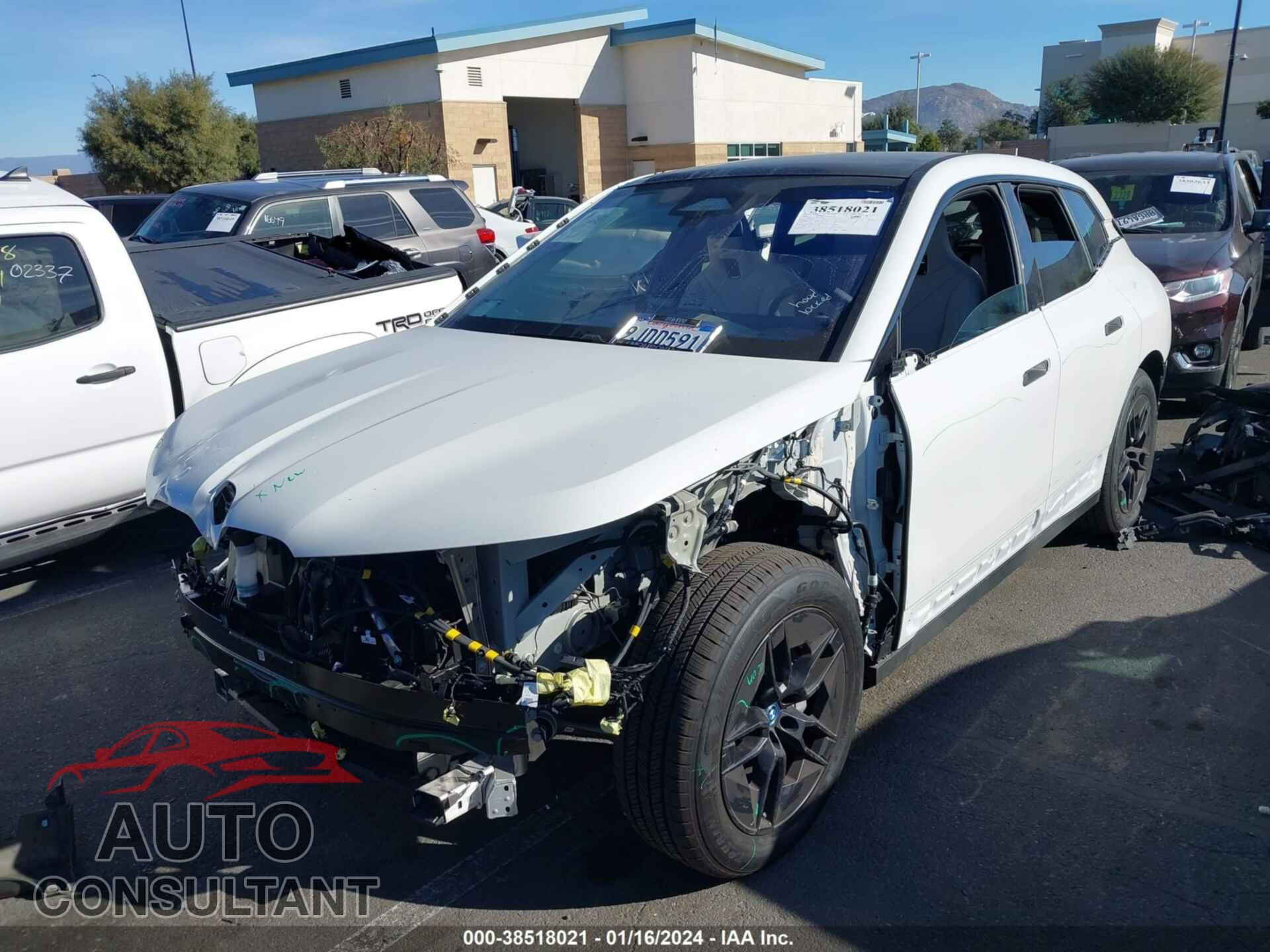 BMW IX 2024 - WB523CF01RCP00528