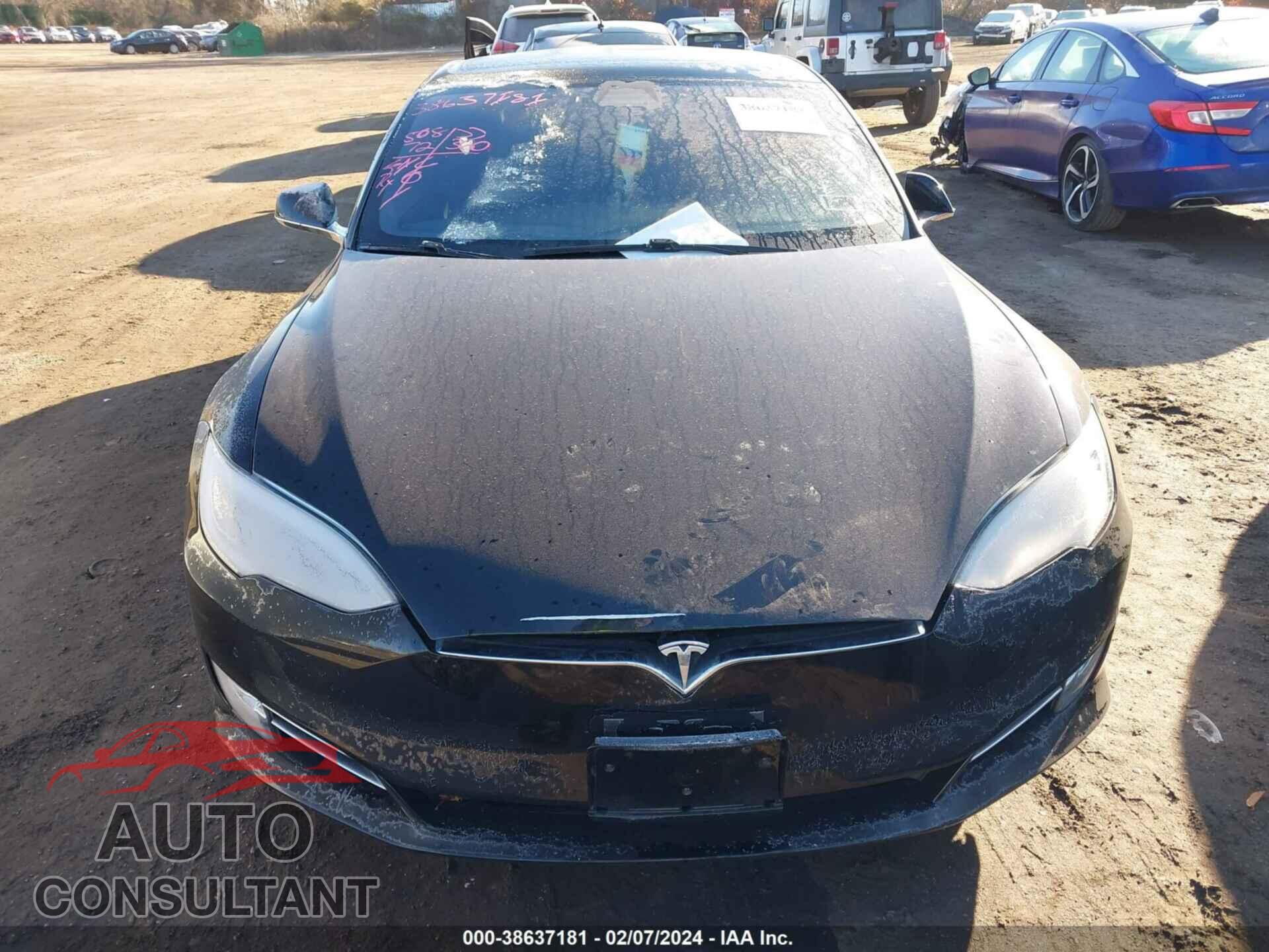 TESLA MODEL S 2018 - 5YJSA1E21JF266684