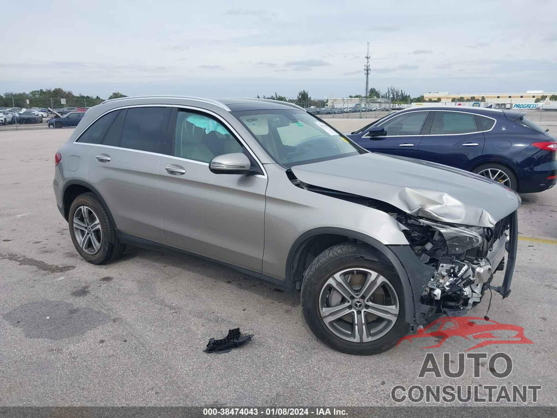 MERCEDES-BENZ GLC 300 2021 - W1N0G8DB1MV313100