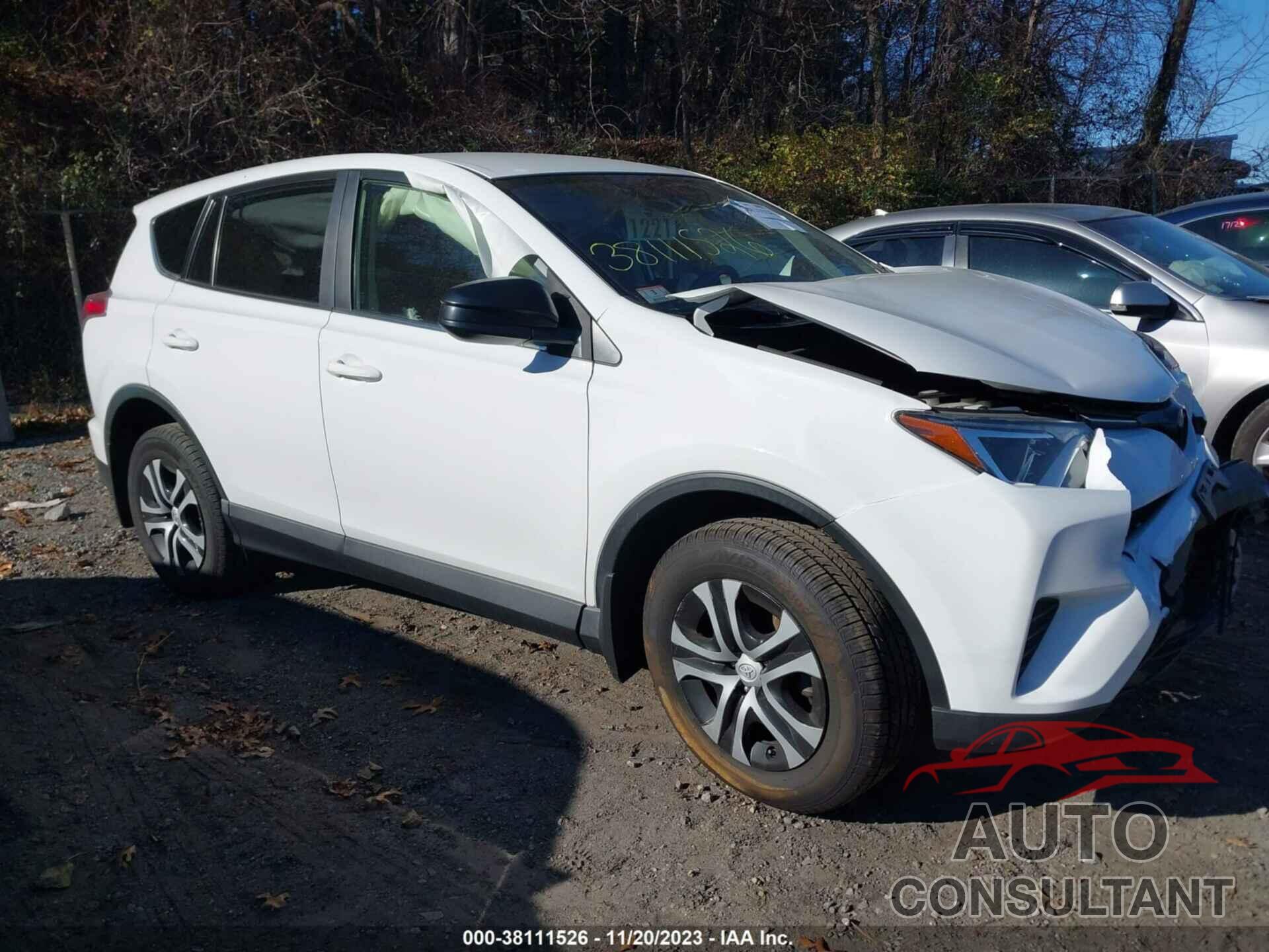 TOYOTA RAV4 2018 - JTMBFREV7JD223677
