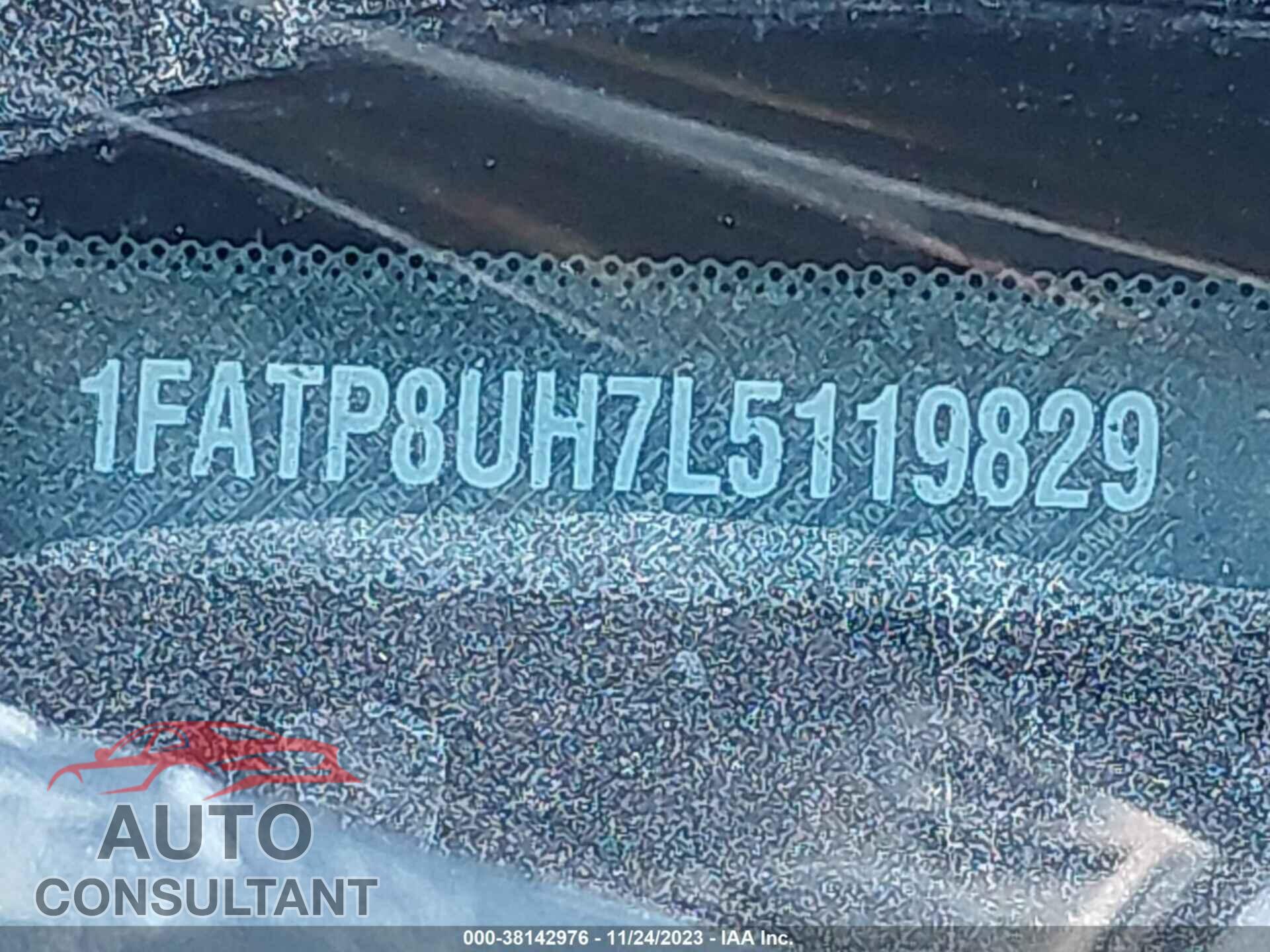 FORD MUSTANG 2020 - 1FATP8UH7L5119829
