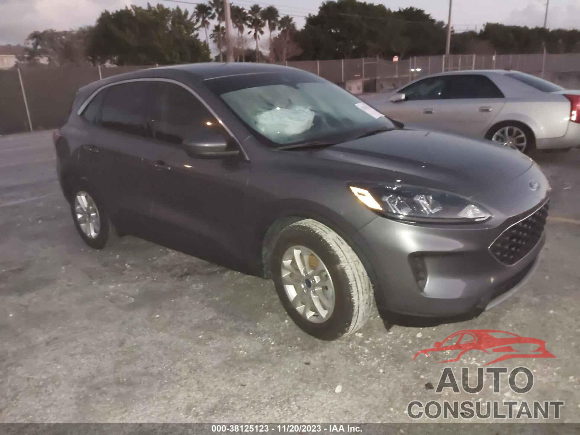 FORD ESCAPE 2021 - 1FMCU0G69MUB08509