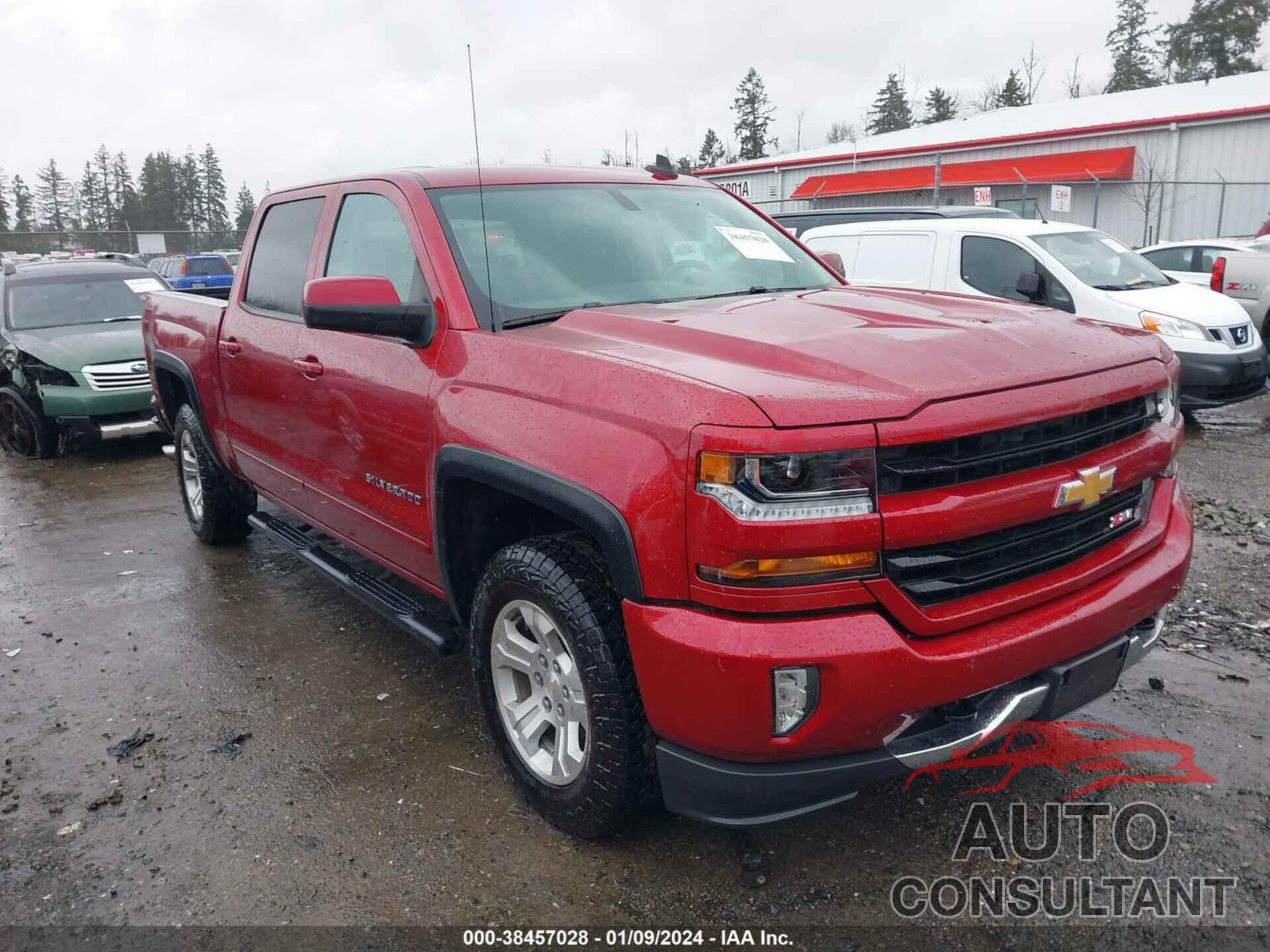 CHEVROLET SILVERADO 1500 2018 - 3GCUKREC6JG594853