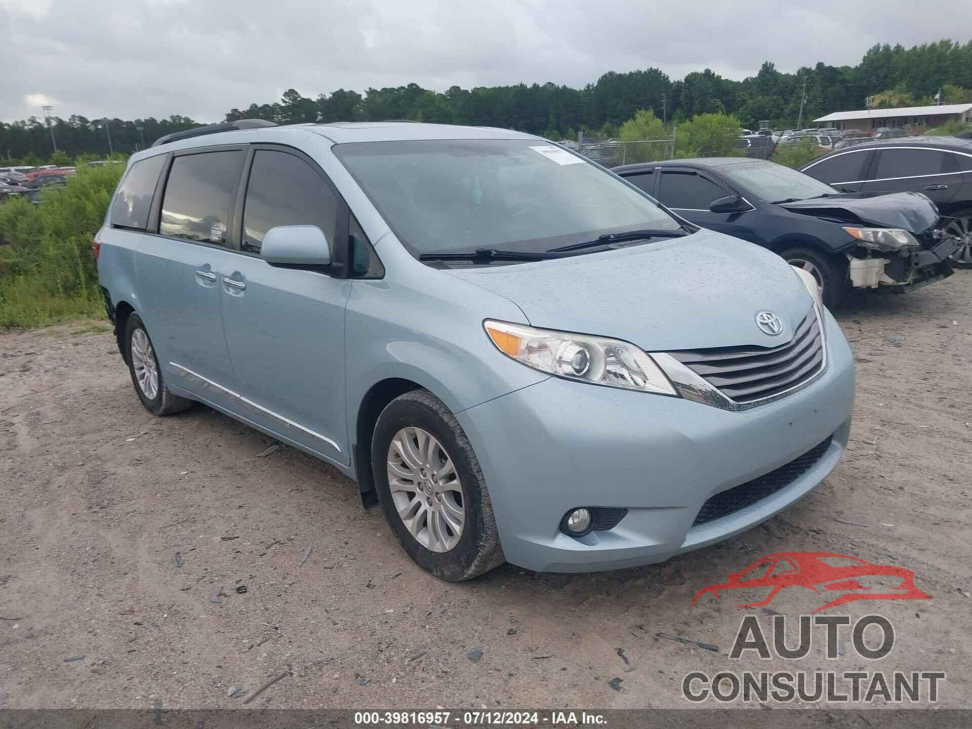 TOYOTA SIENNA 2016 - 5TDYK3DC1GS750792