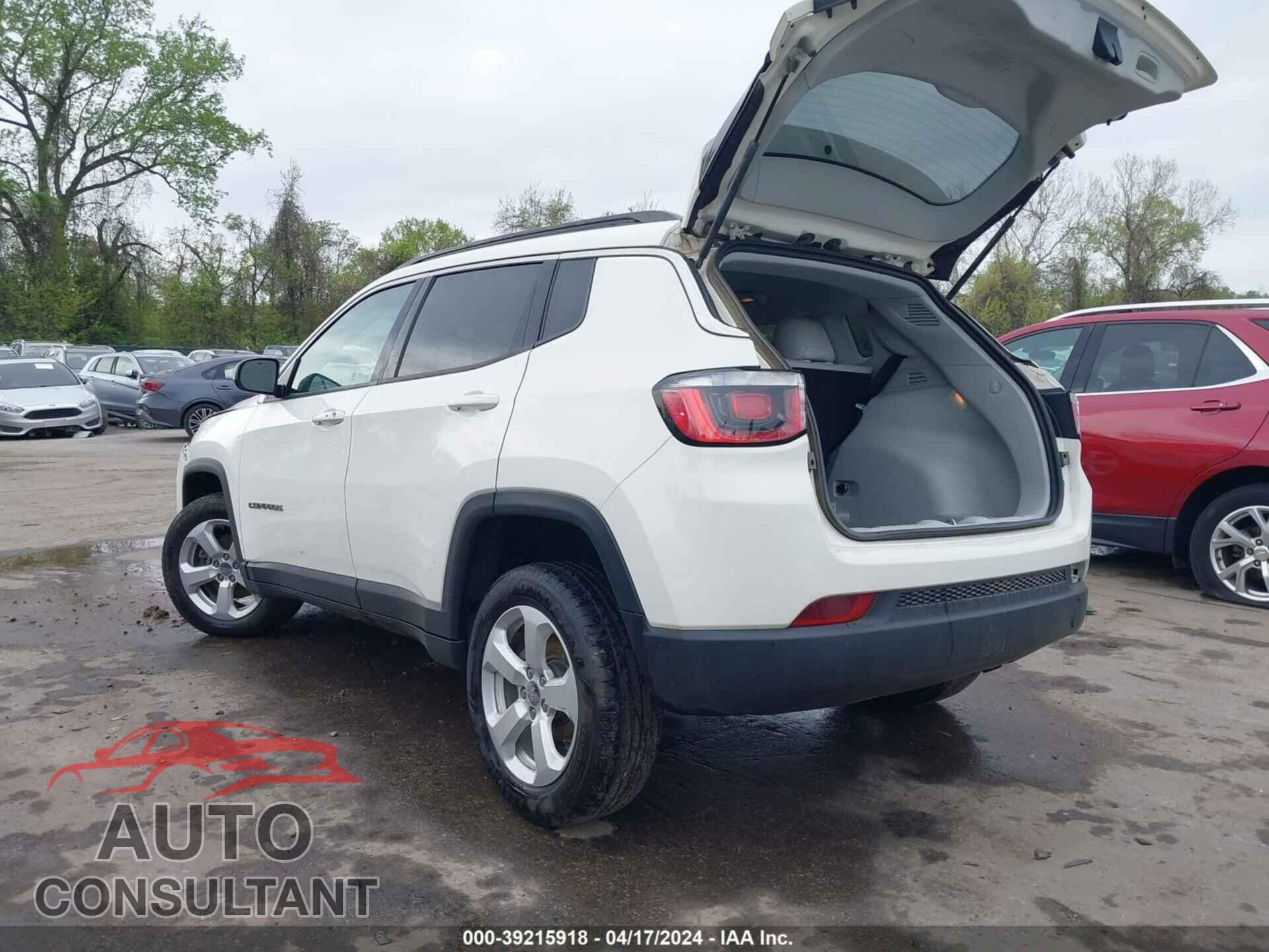 JEEP COMPASS 2018 - 3C4NJDBB5JT366341