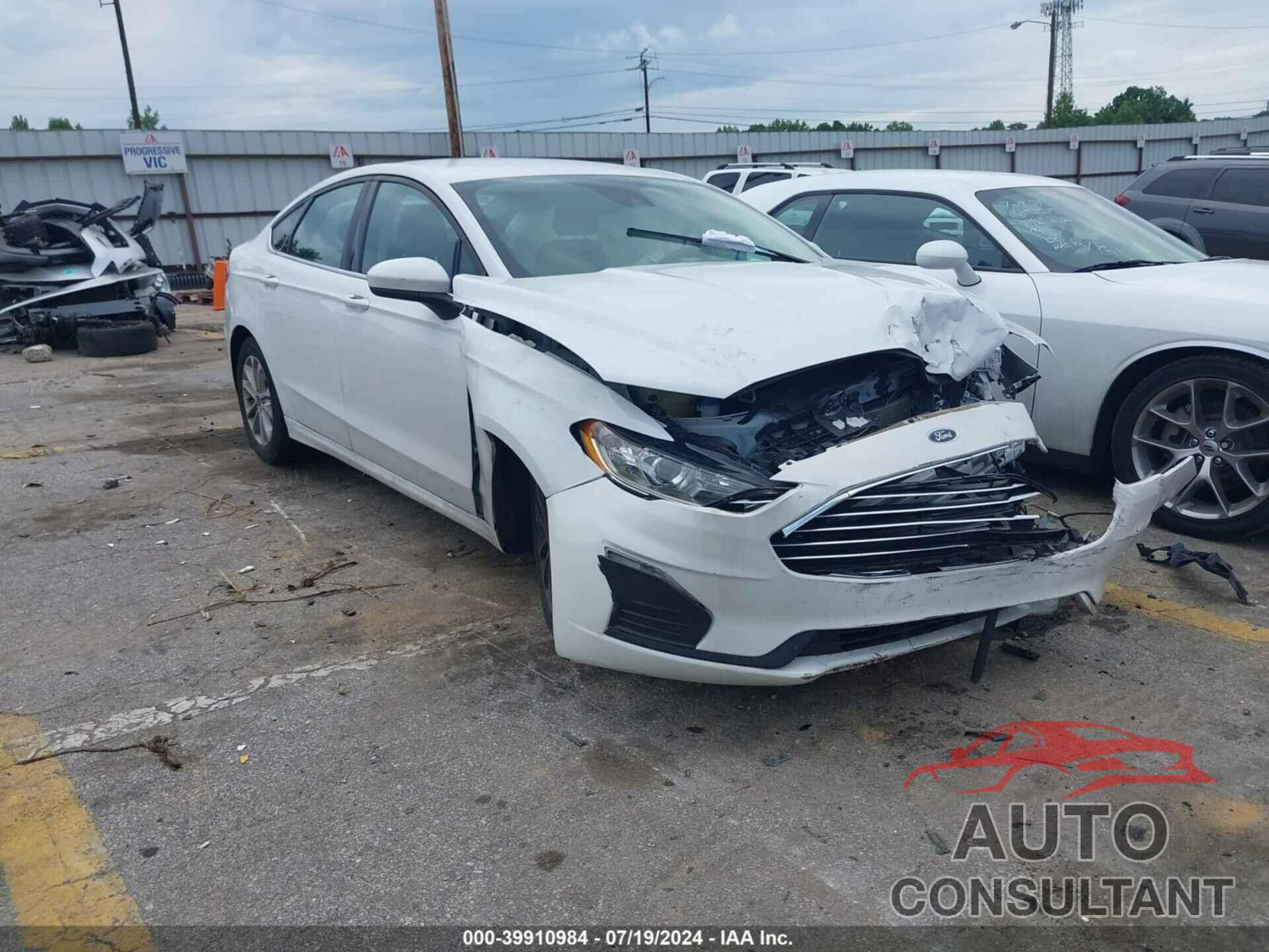 FORD FUSION 2020 - 3FA6P0HD2LR104061