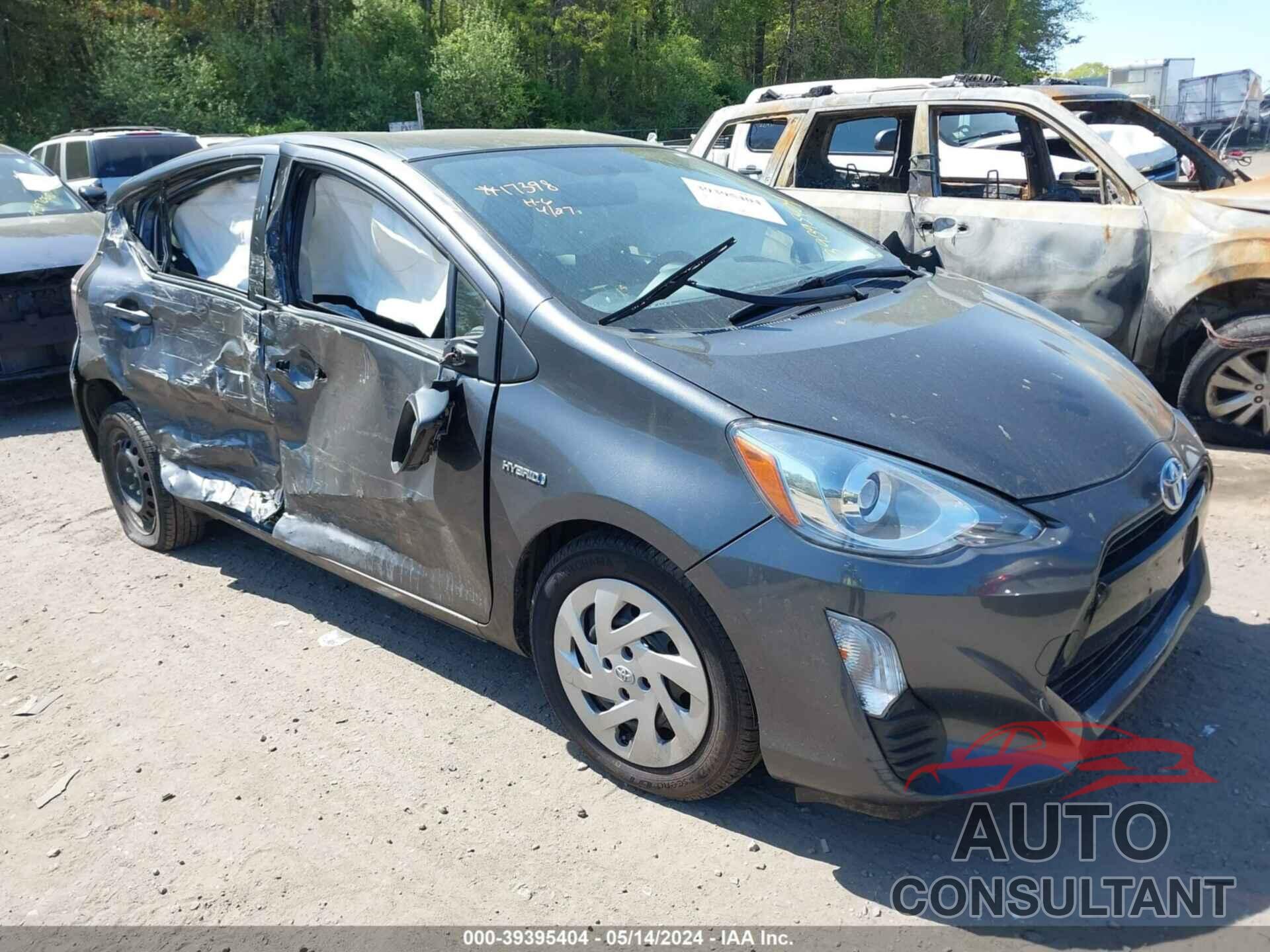 TOYOTA PRIUS C 2016 - JTDKDTB3XG1123704