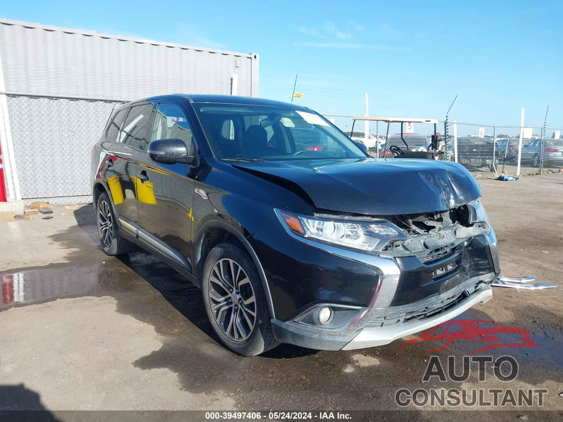 MITSUBISHI OUTLANDER 2018 - JA4AD3A37JJ004149