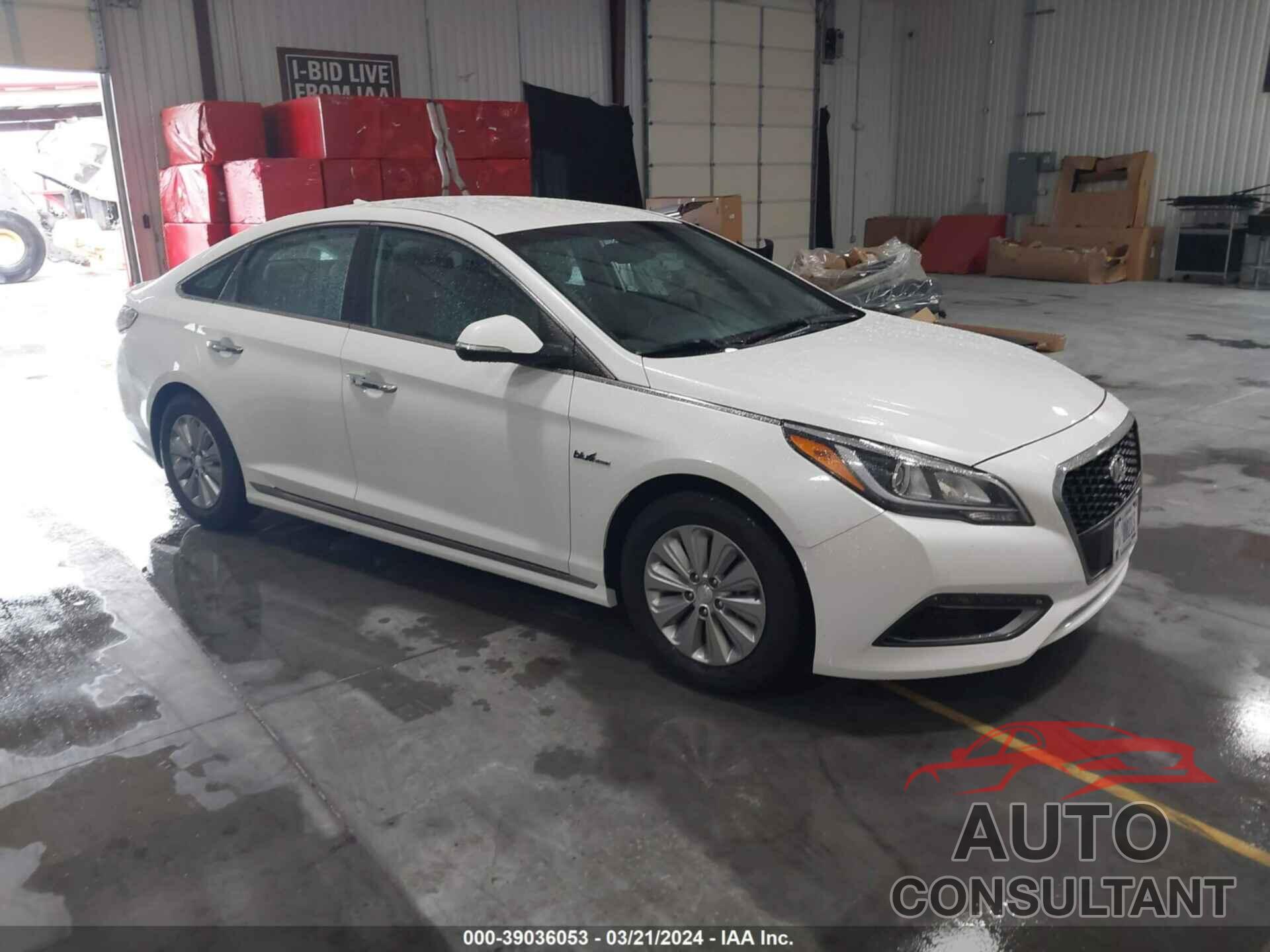 HYUNDAI SONATA HYBRID 2016 - KMHE24L16GA031250