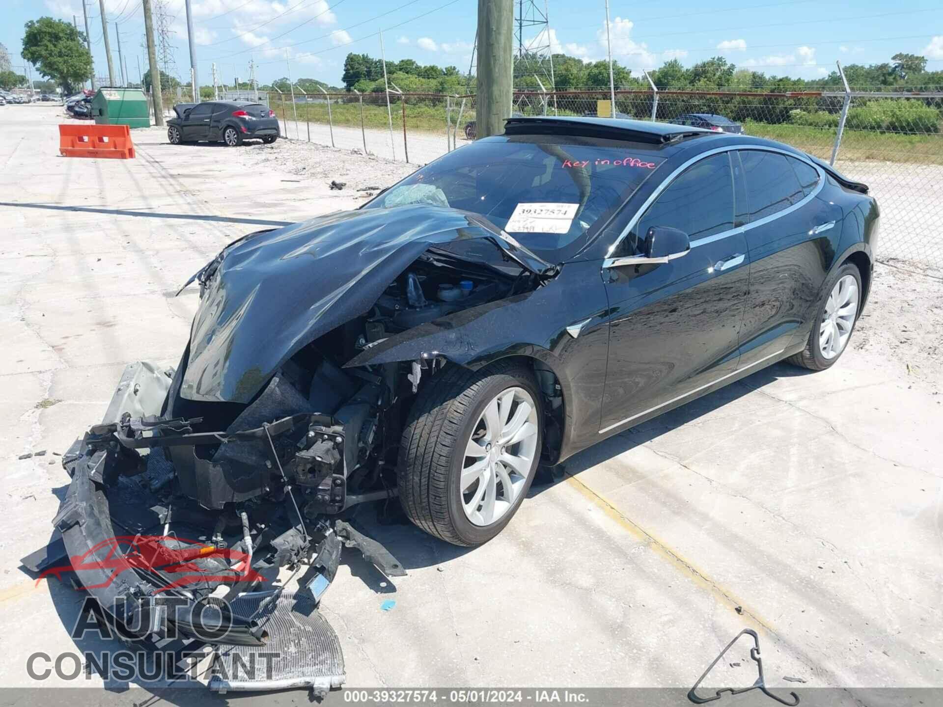 TESLA MODEL S 2017 - 5YJSA1E21HF186182